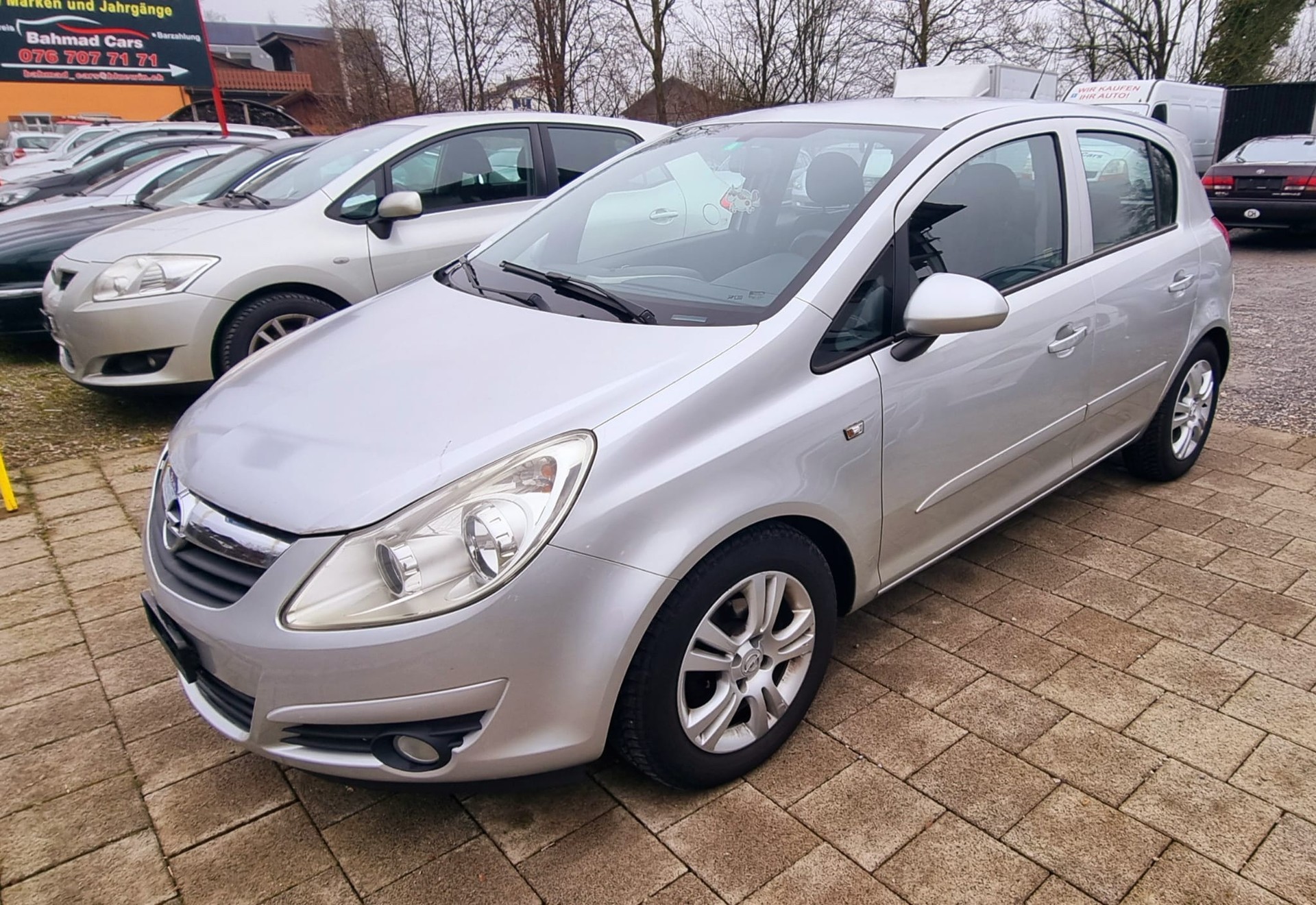 OPEL Corsa 1.4 TP Enjoy-image-2