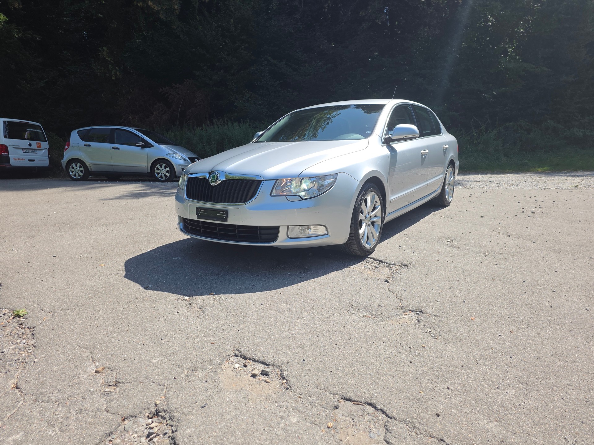 SKODA 2.0 TDI 170 Elegance DSG-image-1