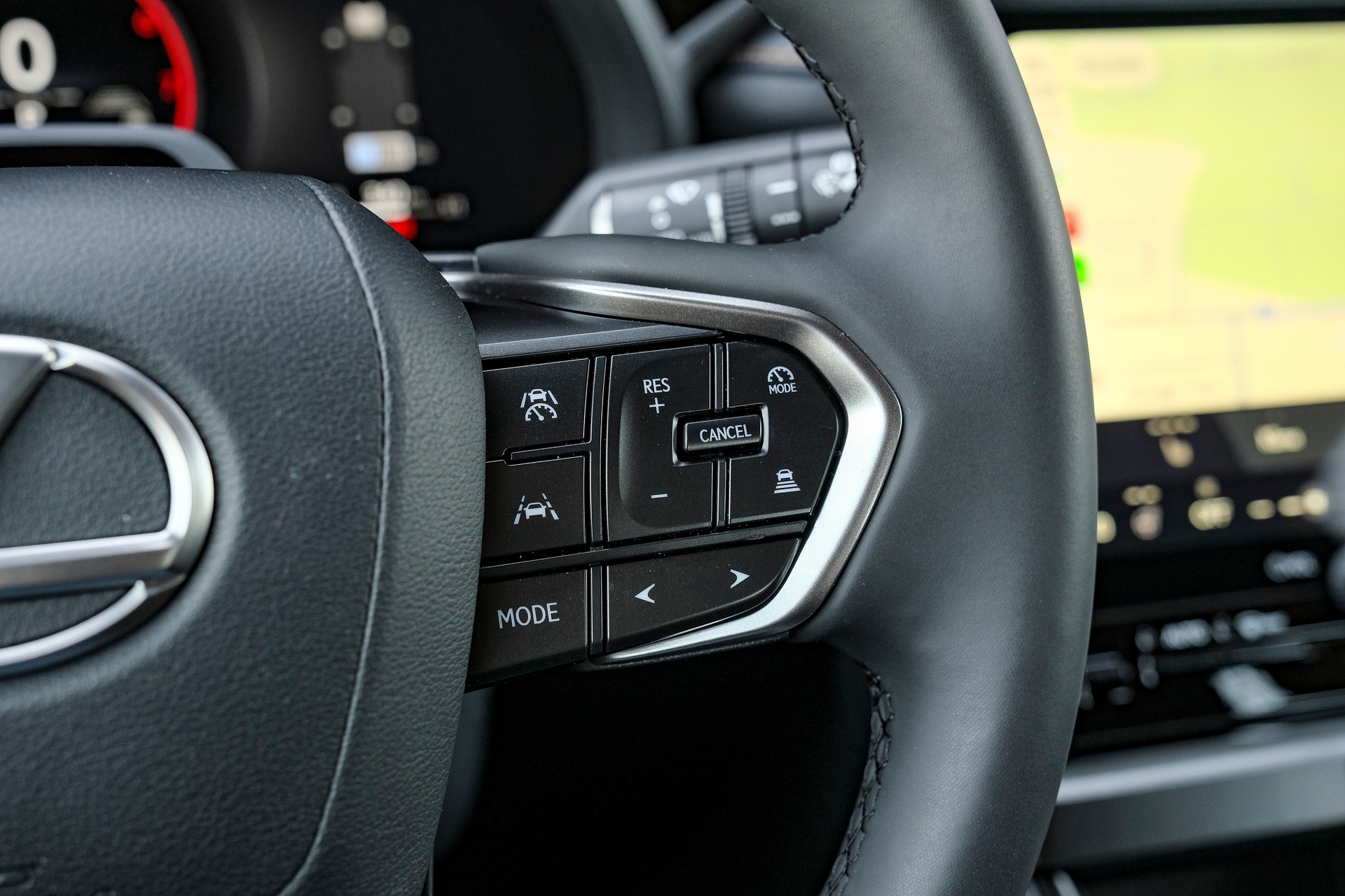 LEXUS LBX FWD Elegant CVT-image-20
