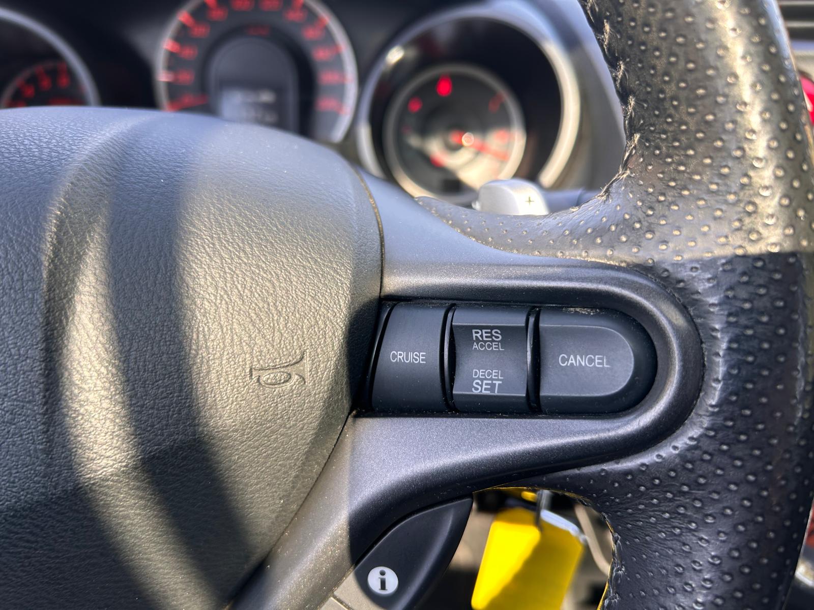 HONDA Jazz 1.4i Comfort i-Shift-image-20