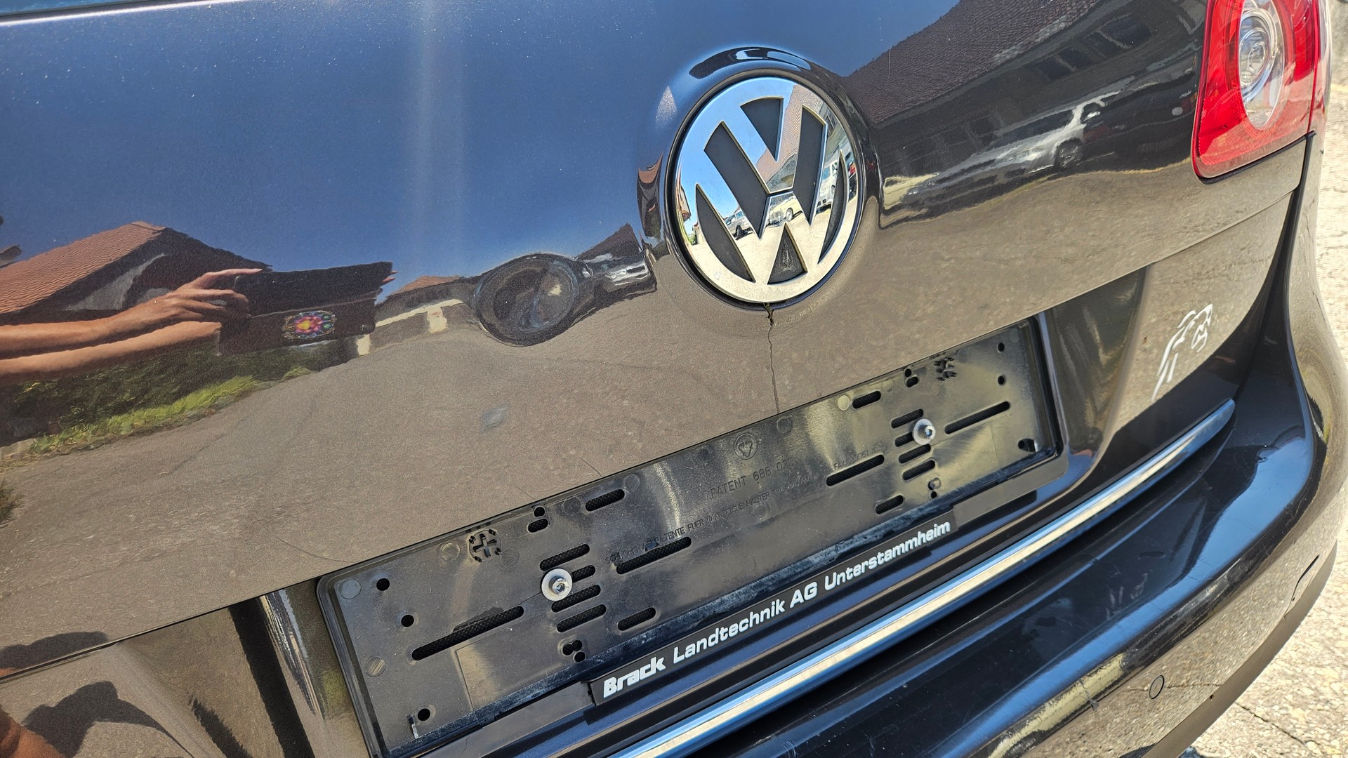 VW Passat Variant 1.8 TSI Value-image-13