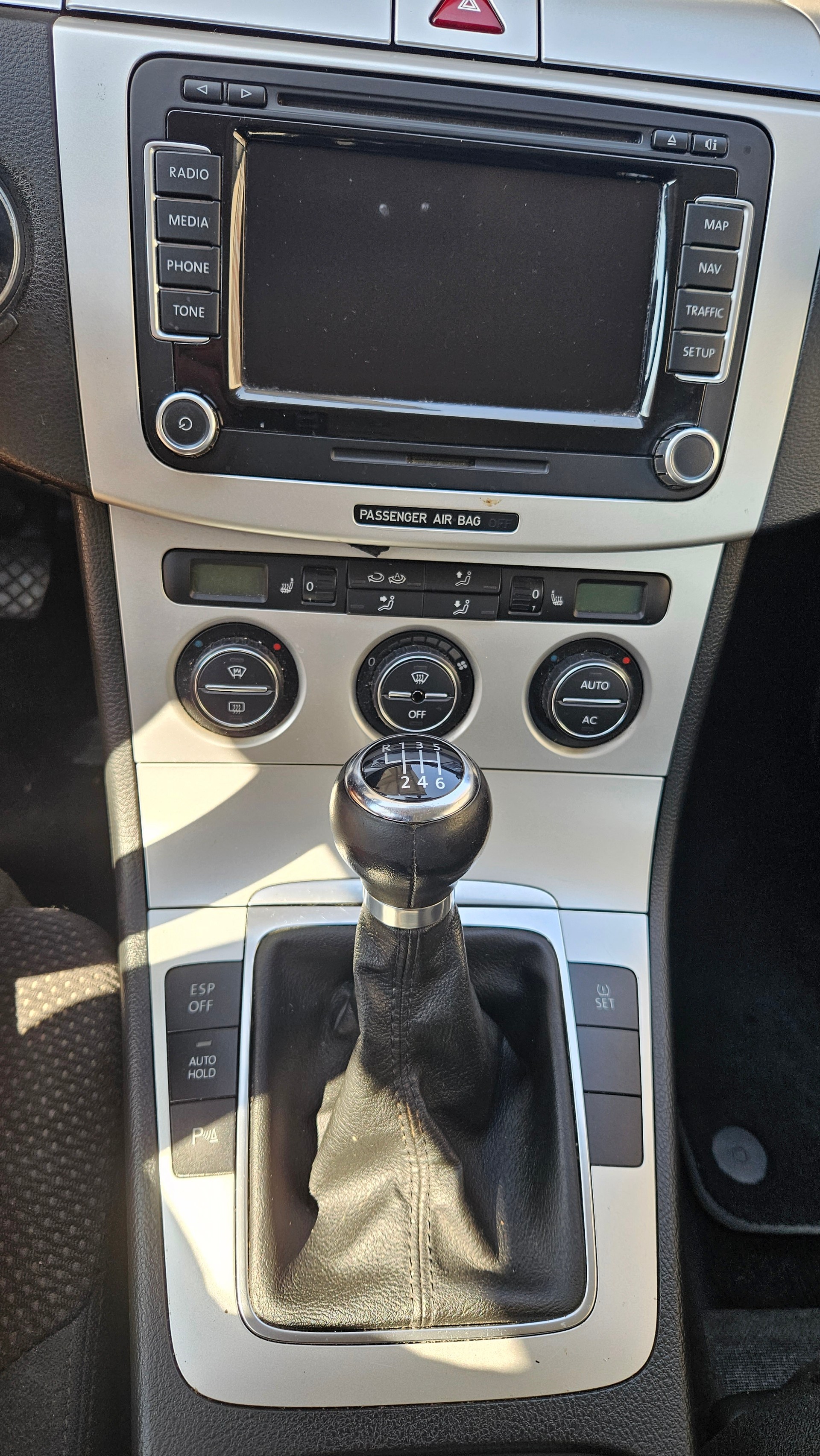 VW Passat Variant 1.8 TSI Value-image-7