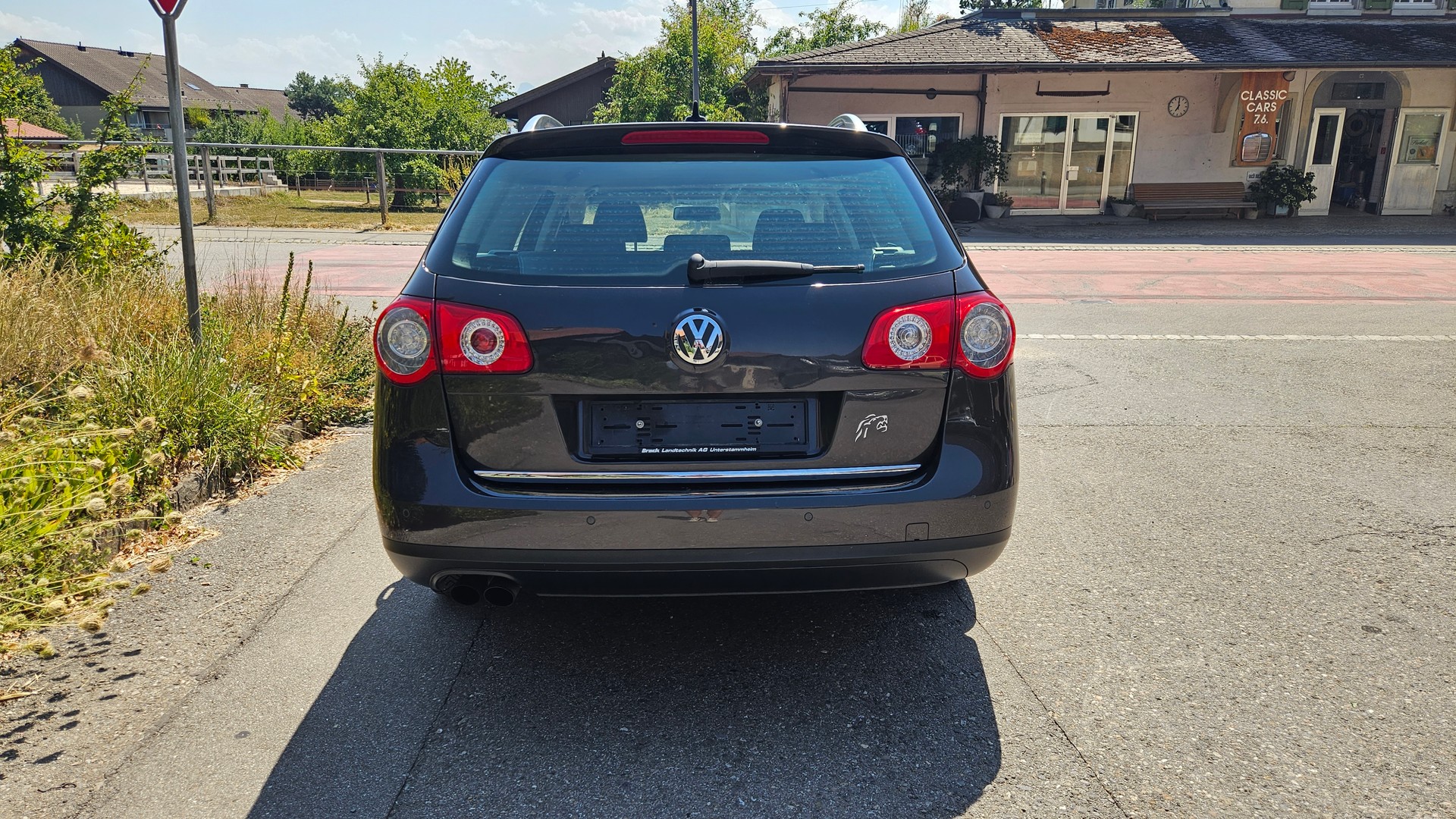 VW Passat Variant 1.8 TSI Value-image-4