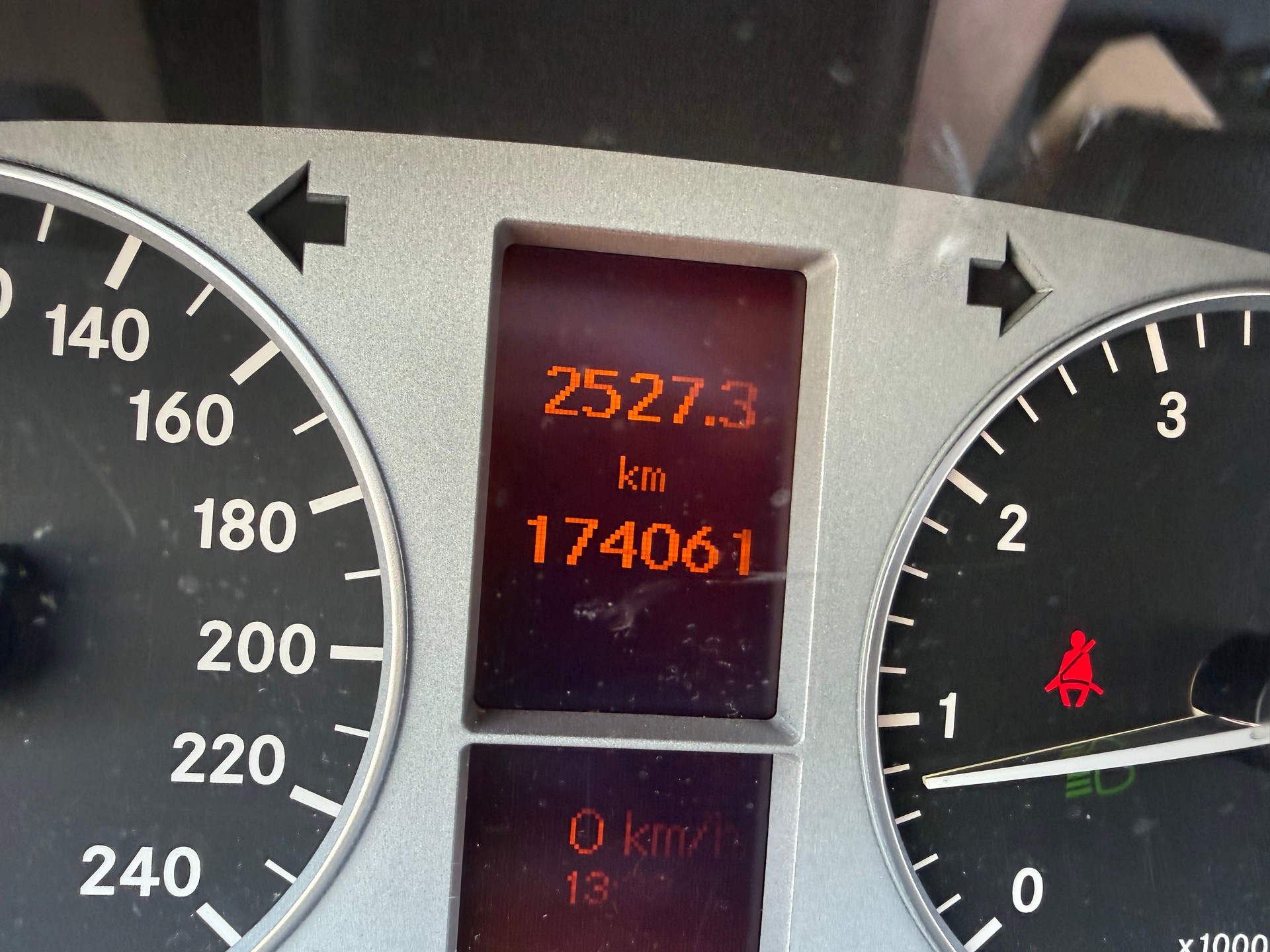 MERCEDES-BENZ B 180 (170) BlueEfficiency-image-12