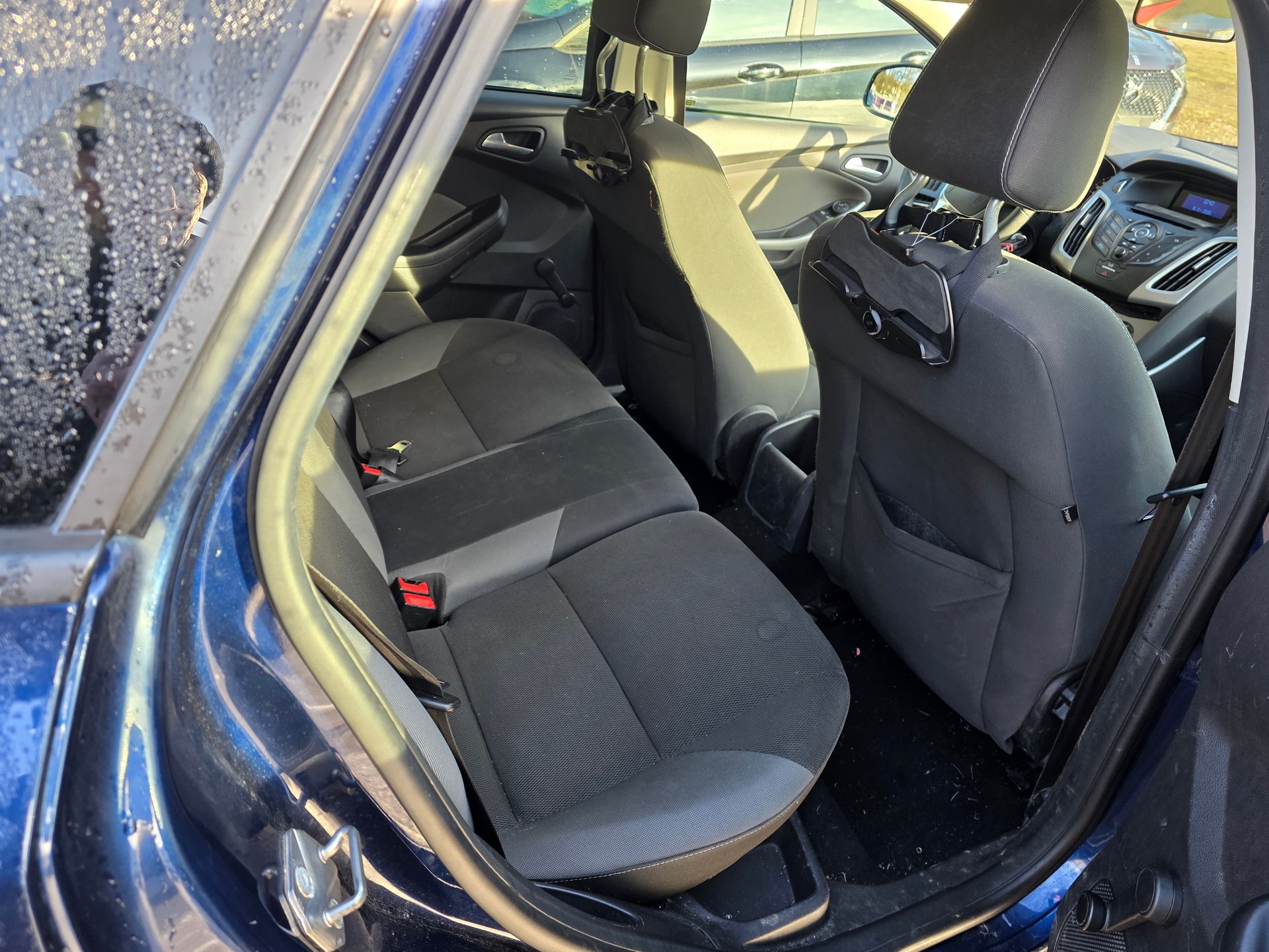 FORD Focus 1.0 SCTi Ambiente-image-6