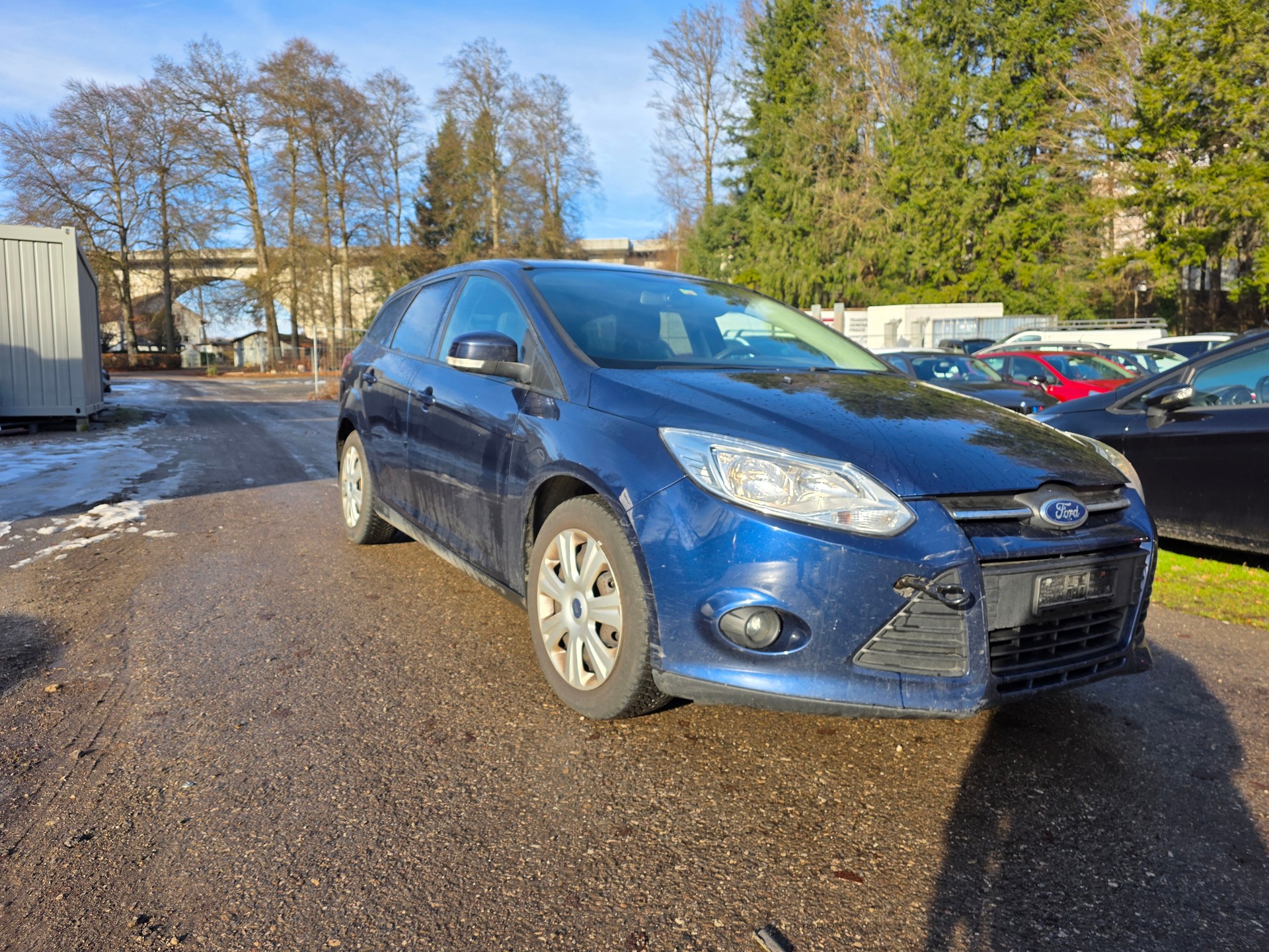 FORD Focus 1.0 SCTi Ambiente-image-2
