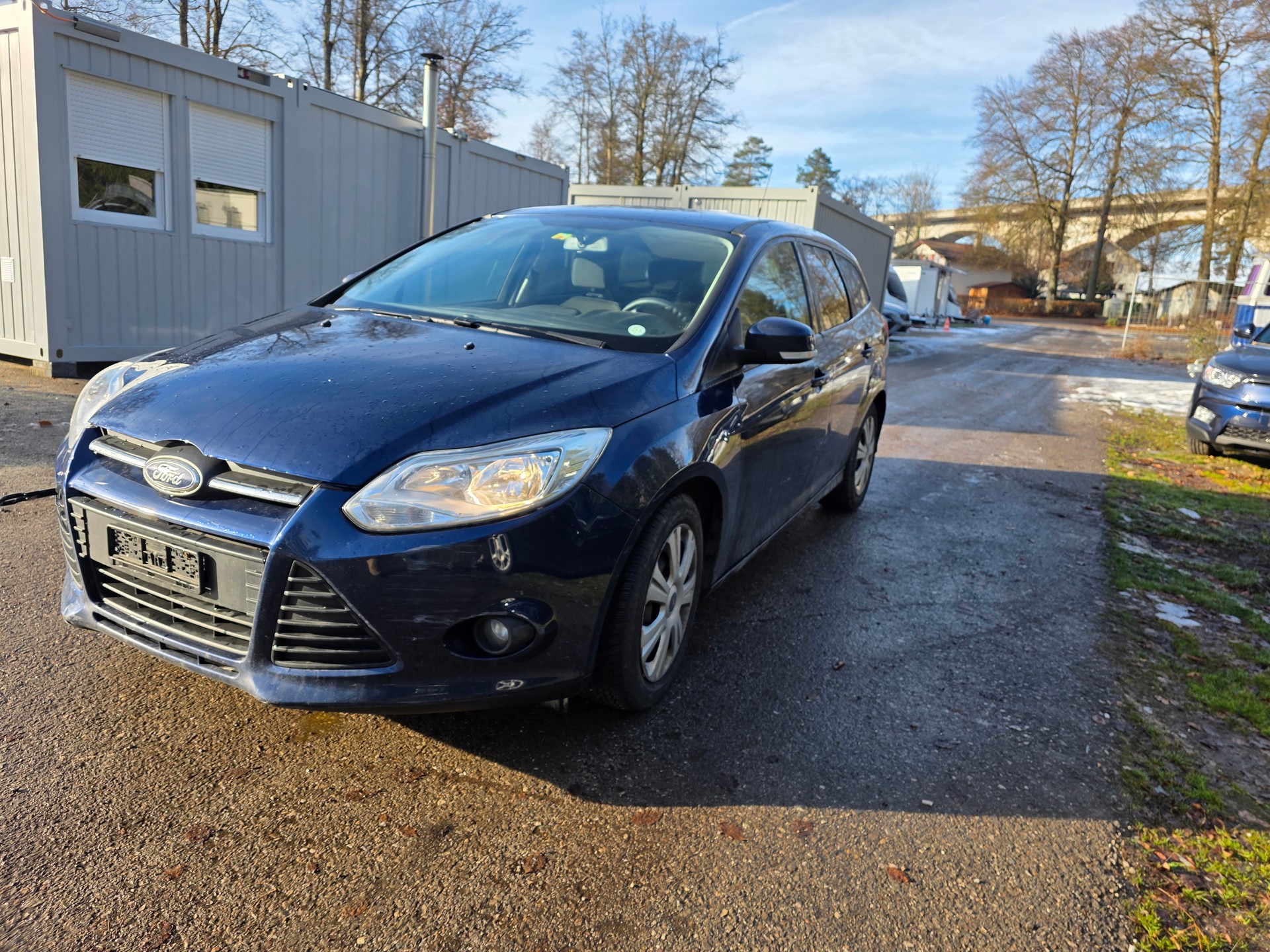 FORD Focus 1.0 SCTi Ambiente-image-1