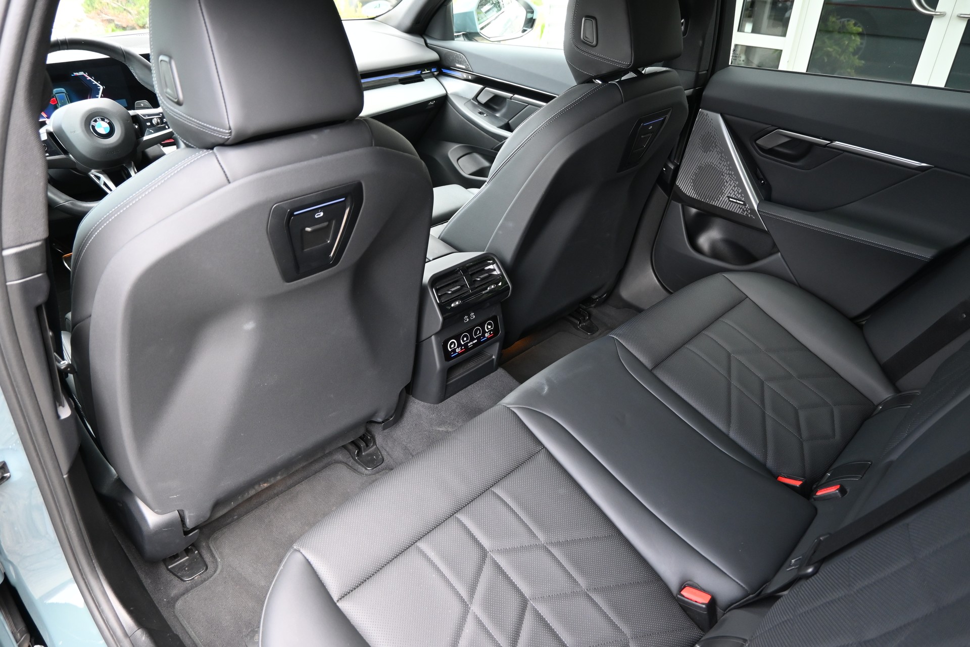 BMW 540d xDrive 48V Touring M Sport Steptronic + AHK 2000kg-image-14