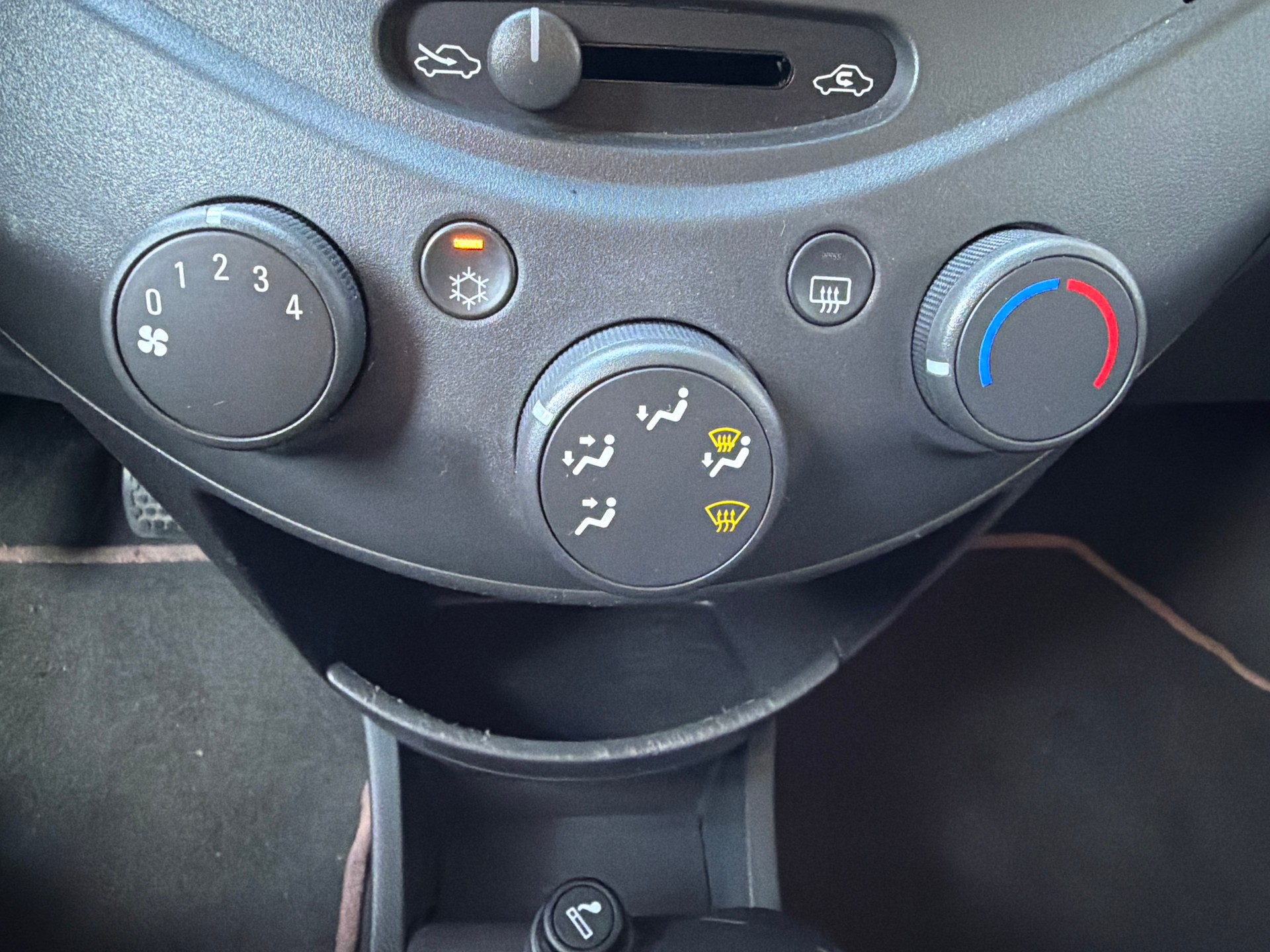 CHEVROLET Spark 1.2 Edition-image-14