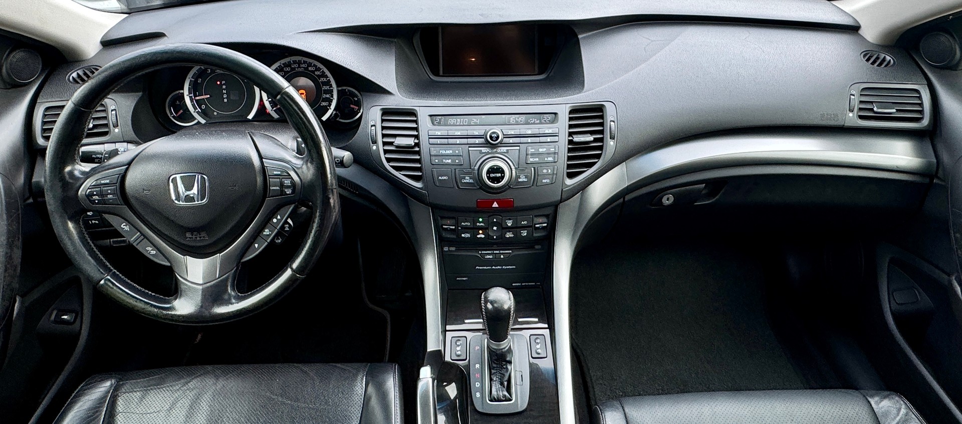 HONDA Accord Tourer 2.2 i-CTDi Executive Automatic-image-12