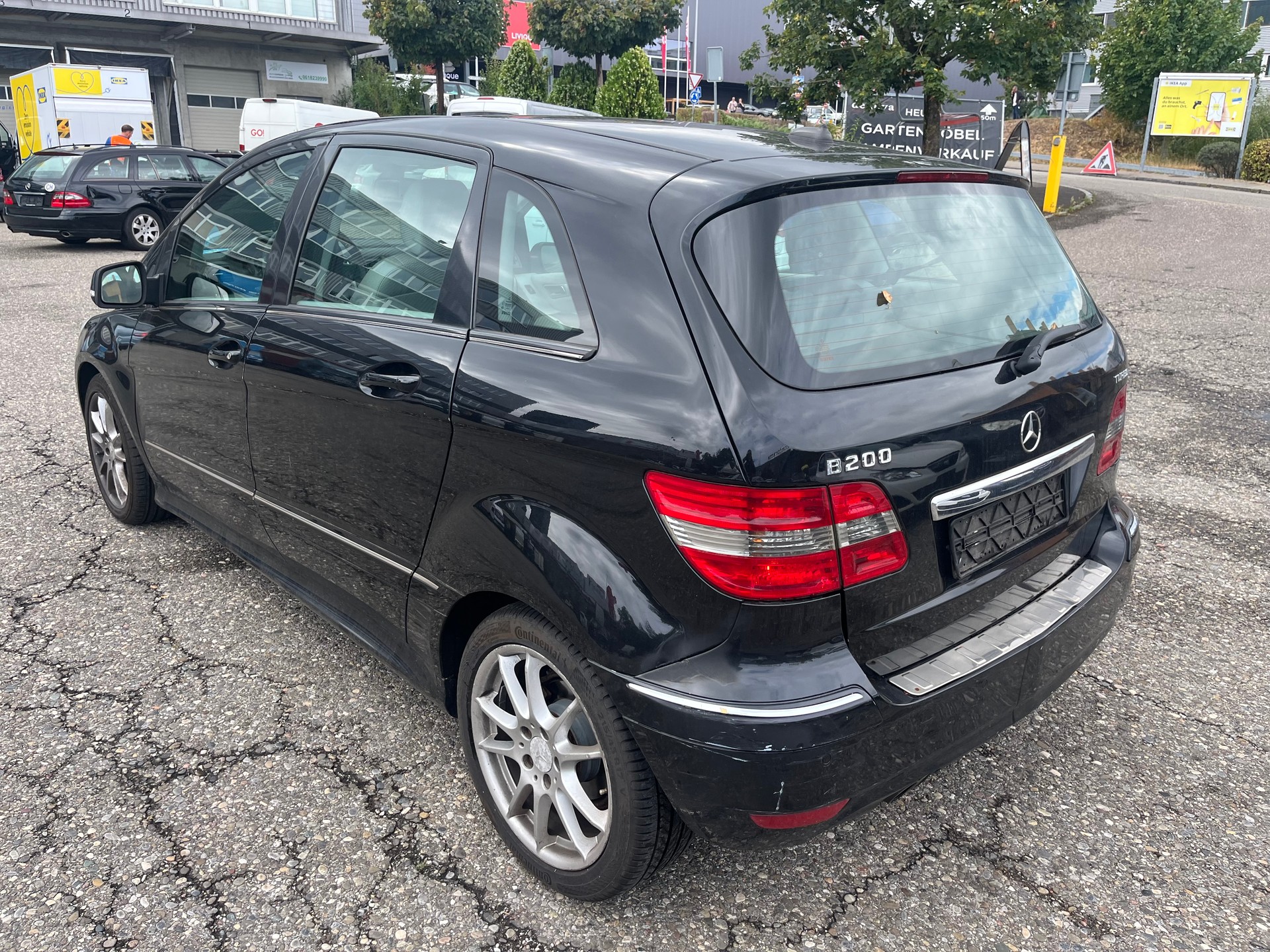 MERCEDES-BENZ B 200 T-image-3