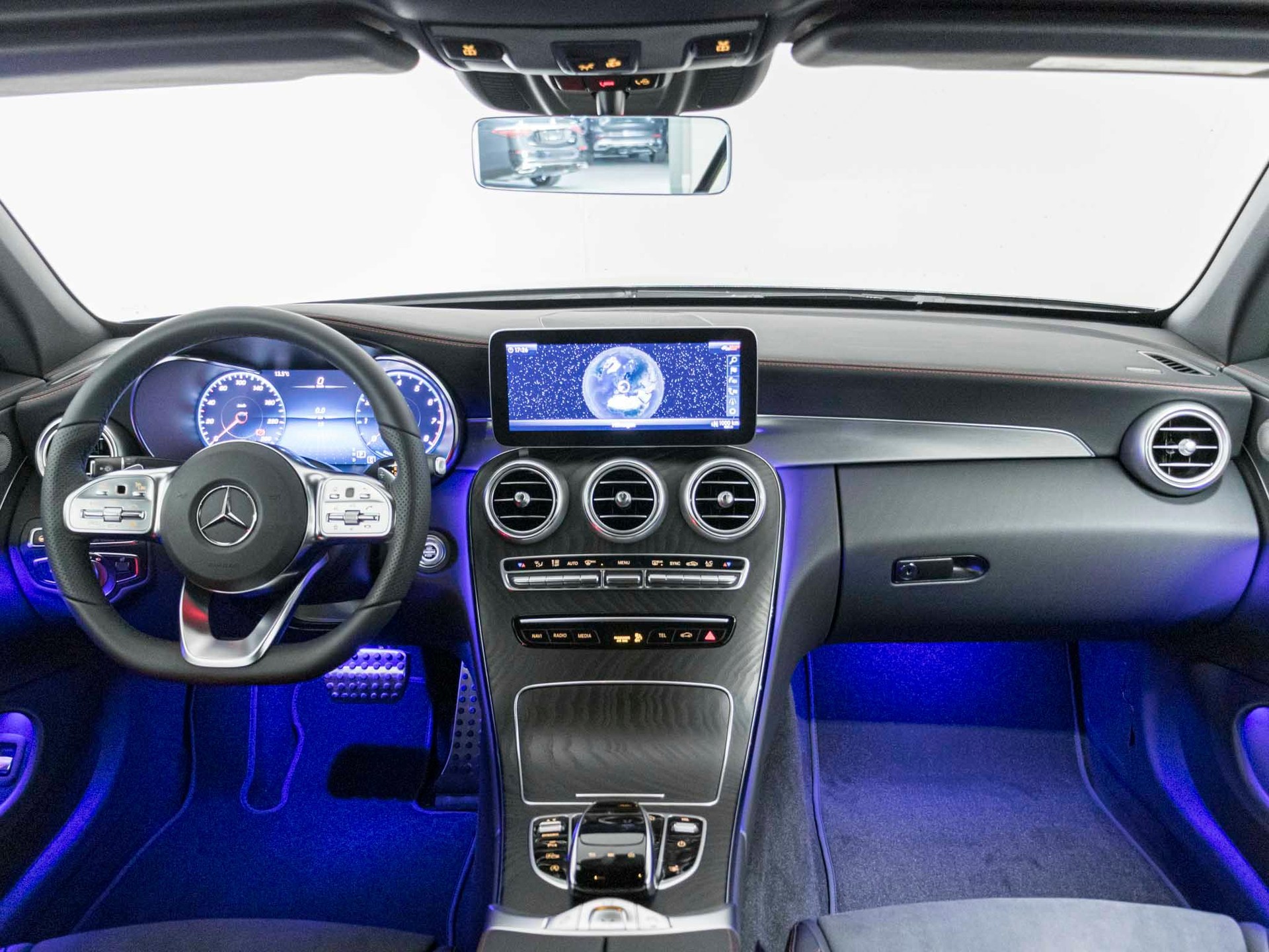 MERCEDES-BENZ C 200 4MATIC Cabriolet-image-9