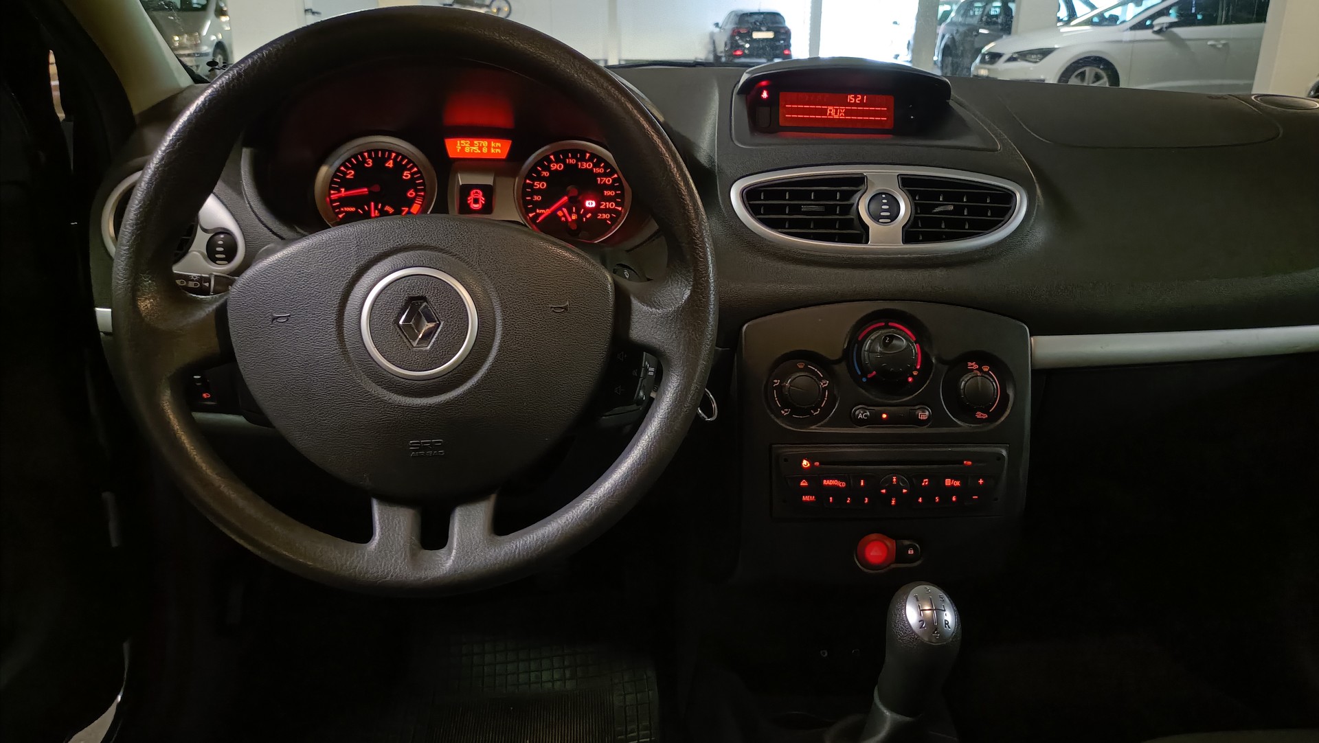 RENAULT 1.2 16V 75 Expression-image-4