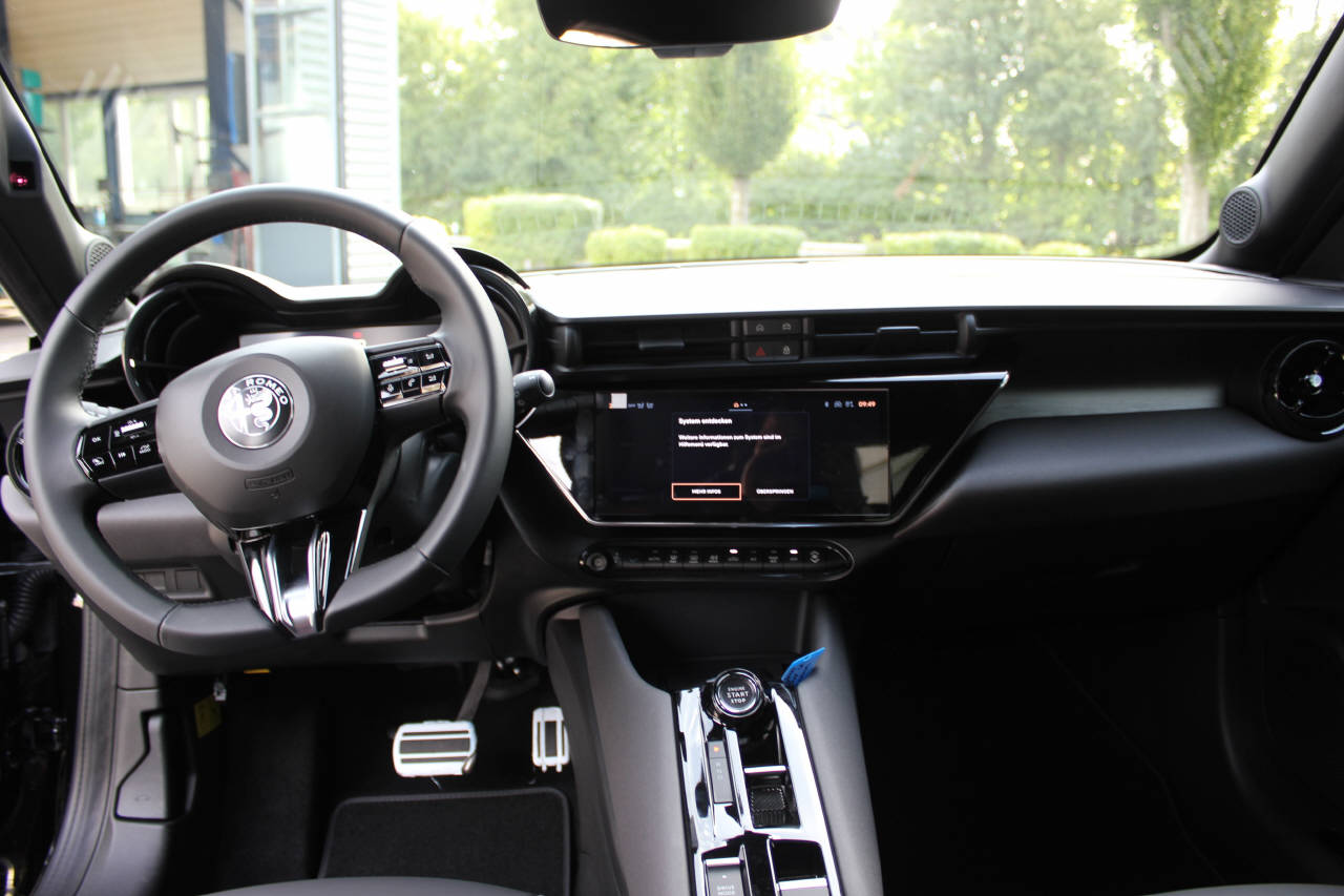 ALFA ROMEO Junior 1.2 TI Q4-image-7