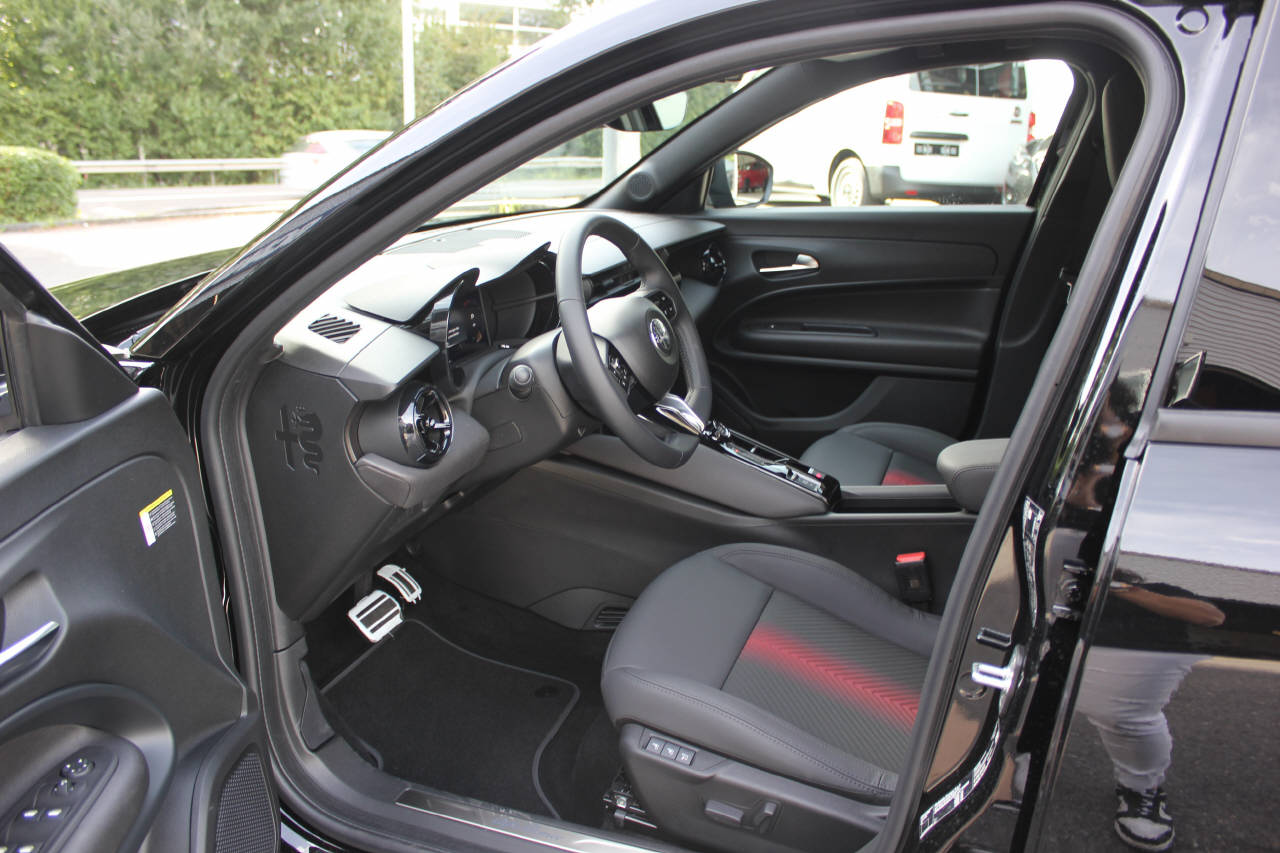 ALFA ROMEO Junior 1.2 TI Q4-image-5