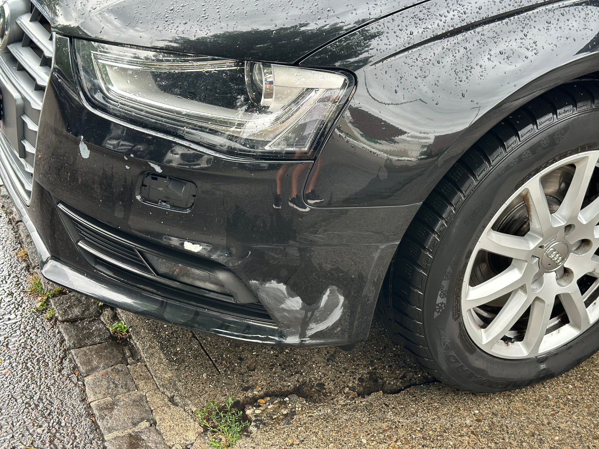 AUDI A4 Avant 1.8 TFSI multitronic-image-5