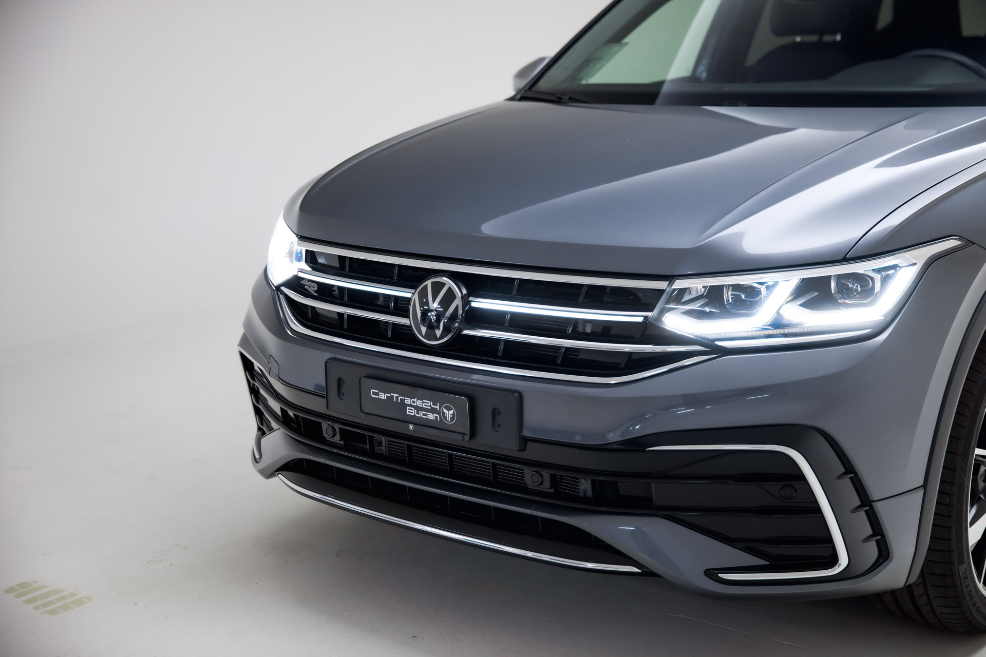 VW Tiguan Allspace 2.0 TDI SCR R-Line 4Motion DSG-image-12