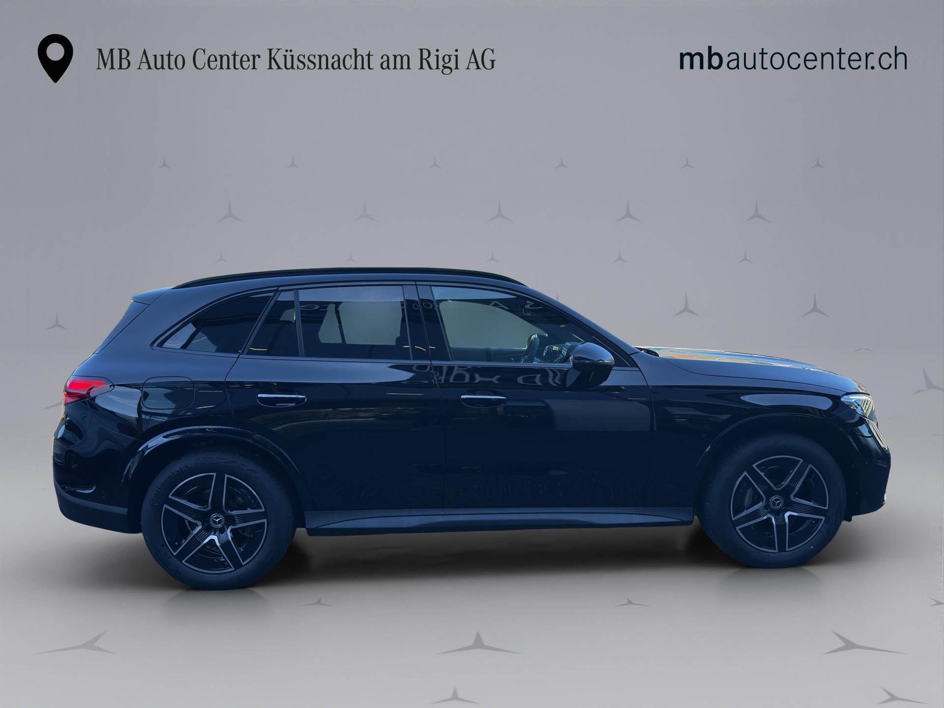 MERCEDES-BENZ GLC 200 AMG Line 4matic-image-6