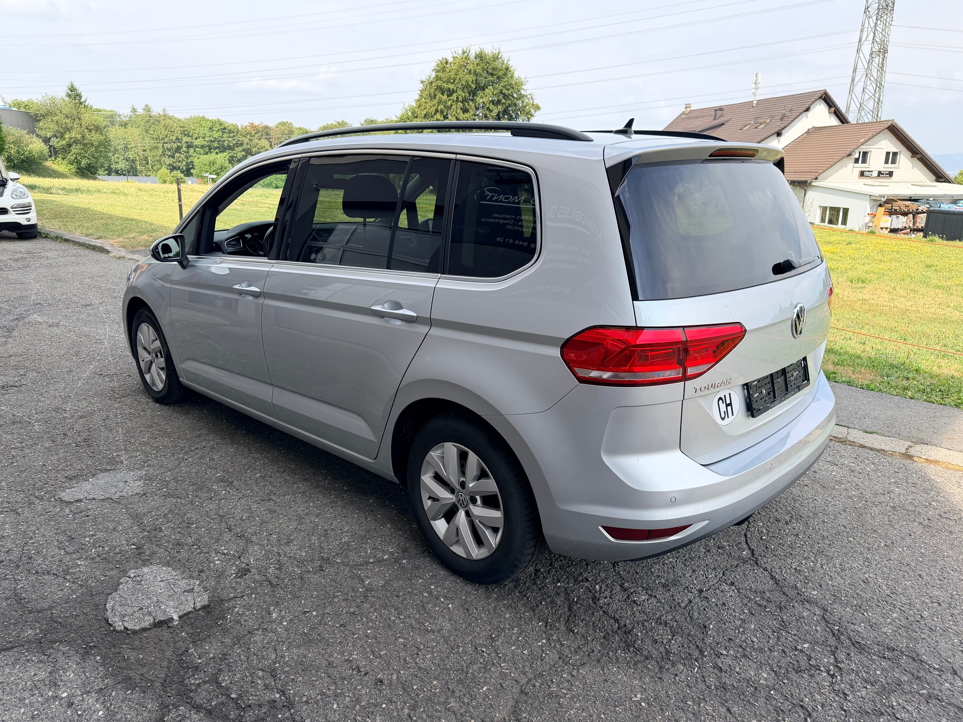VW Touran 1.5 TSI EVO Comfortline DSG-image-5