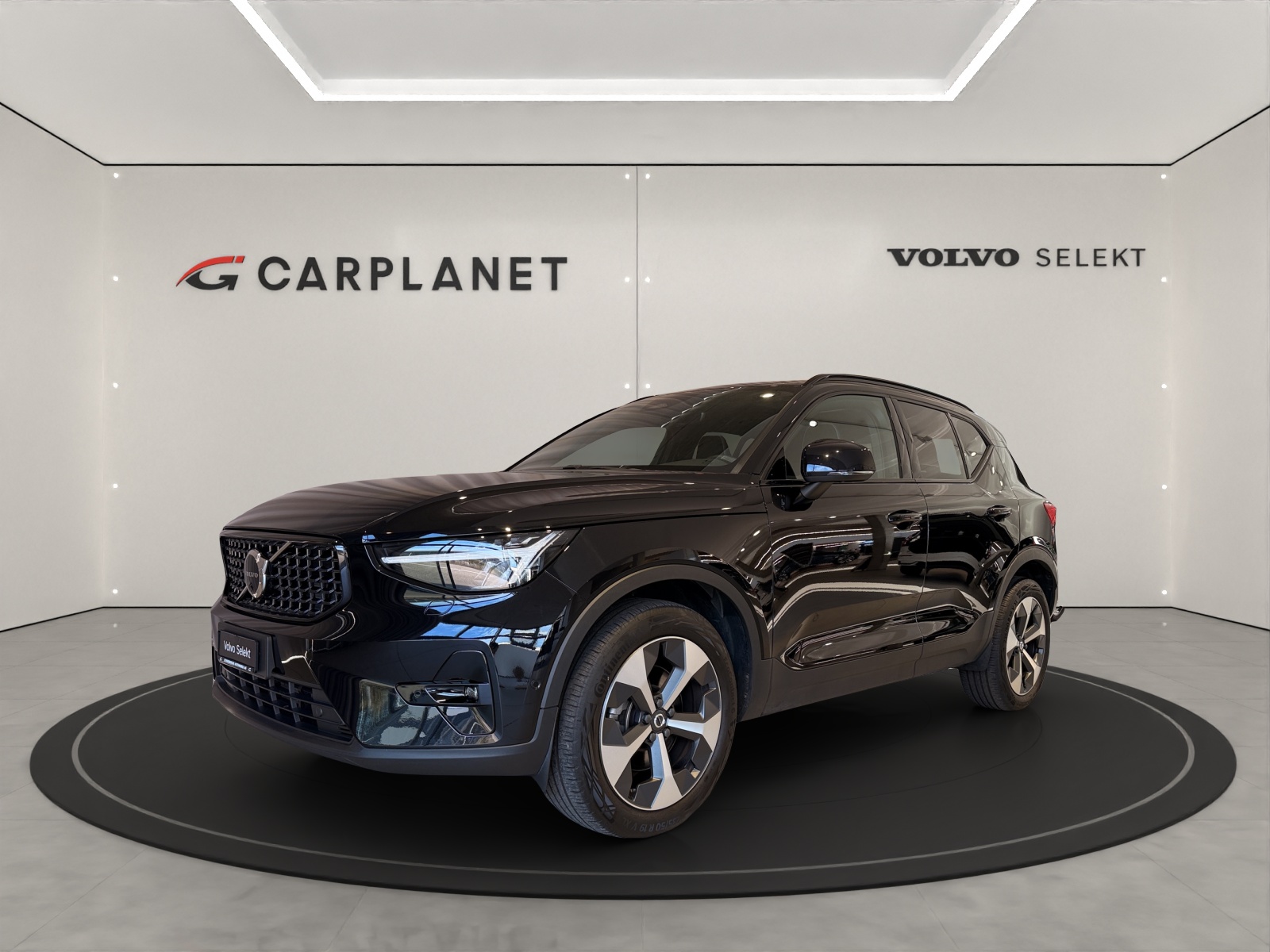 VOLVO XC40 2.0 B4 MH Ultimate Dark AWD-image-0