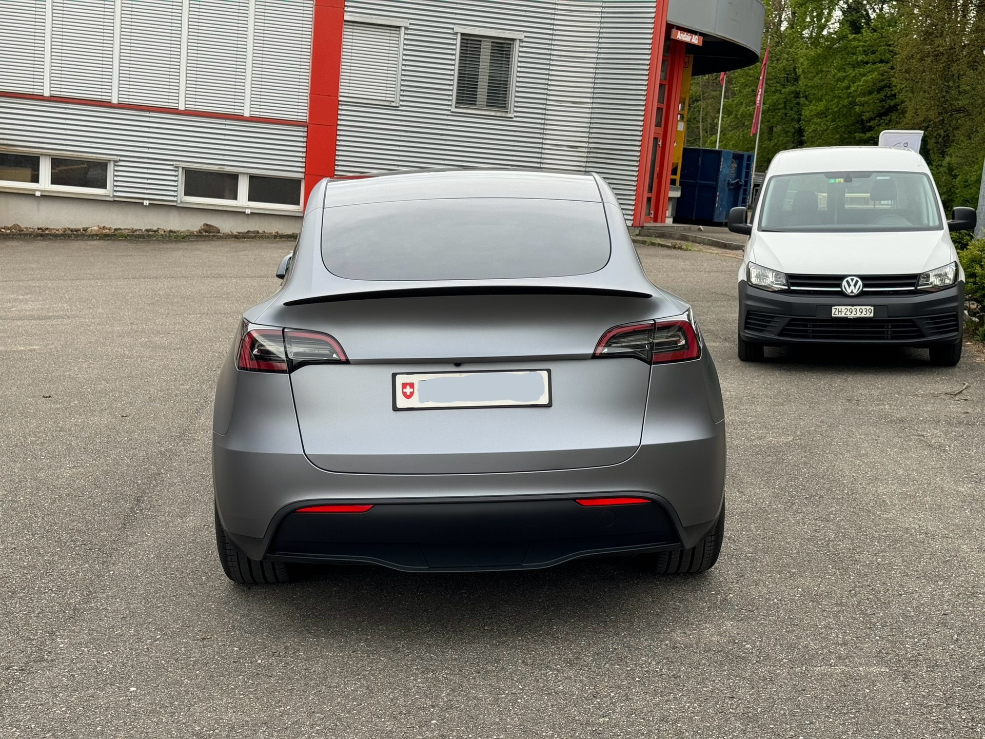 TESLA Performance D-image-2