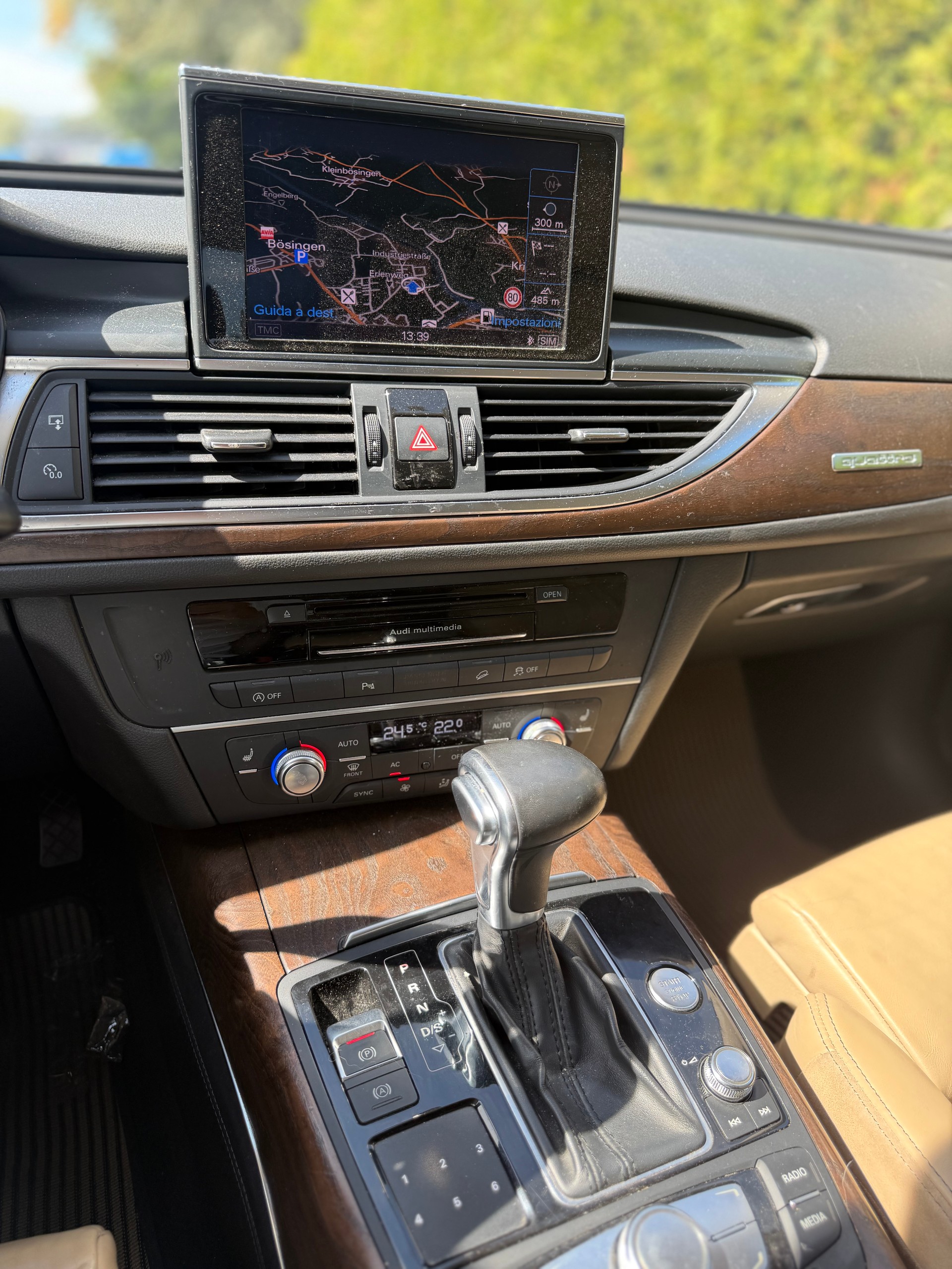 AUDI A6 allroad 3.0 TDI V6 quattro S-tronic-image-10
