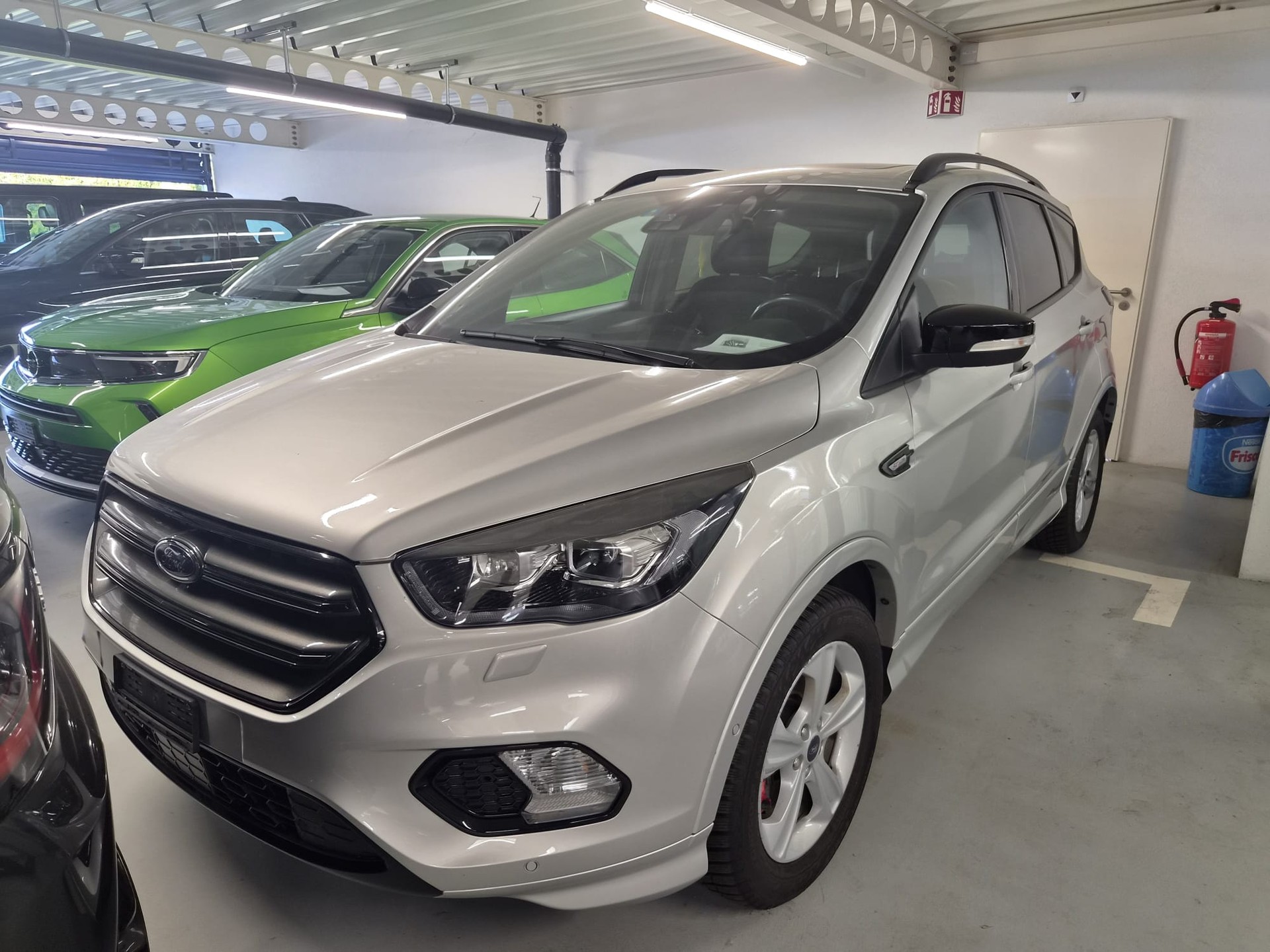 FORD Kuga 2.0 TDCi 180 ST-Line FPS 4WD PowerShift-image-0