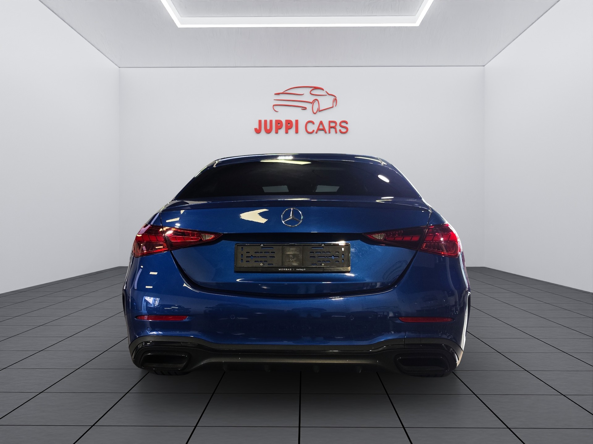 MERCEDES-BENZ C 300 4Matic AMG Line-image-3