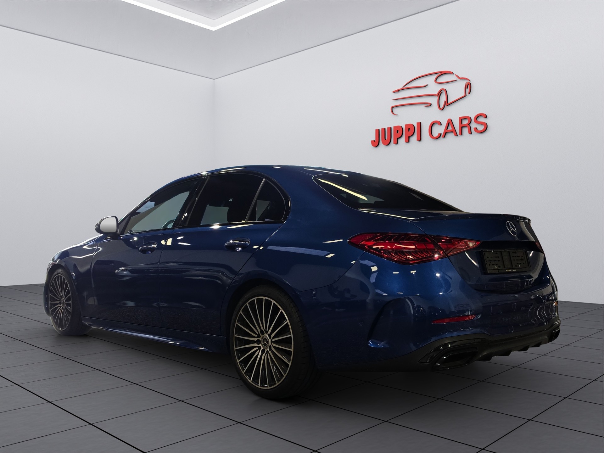 MERCEDES-BENZ C 300 4Matic AMG Line-image-2