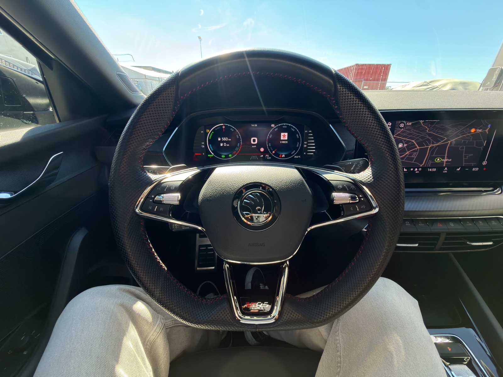 SKODA Octavia Combi 2.0 TSI DSG RS - Head-up-Display - Spurwechselassistent - Rückfahrkamera-image-7