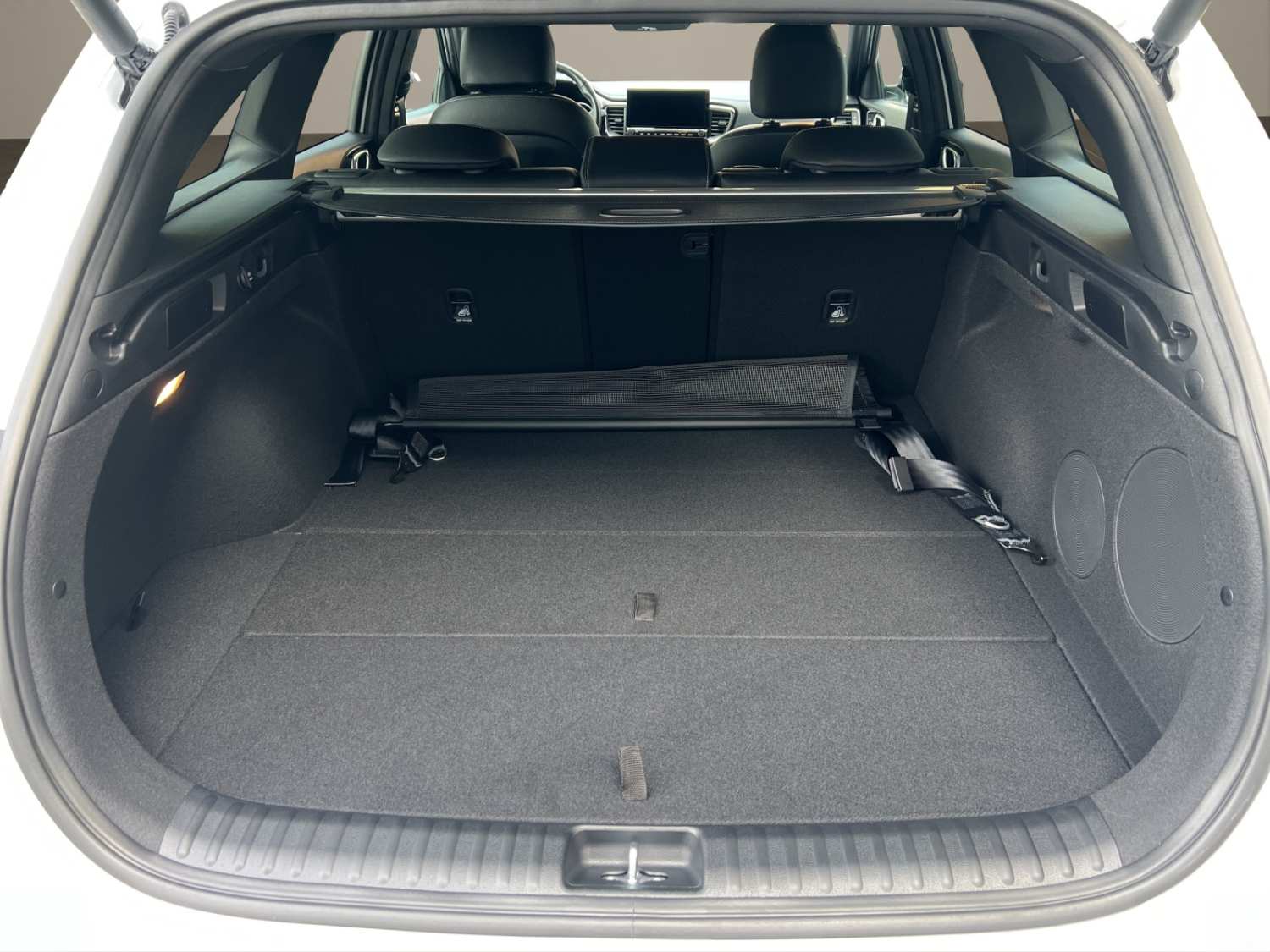 KIA Ceed SW 1.5 T-GDi MHEV GT-Line-image-16