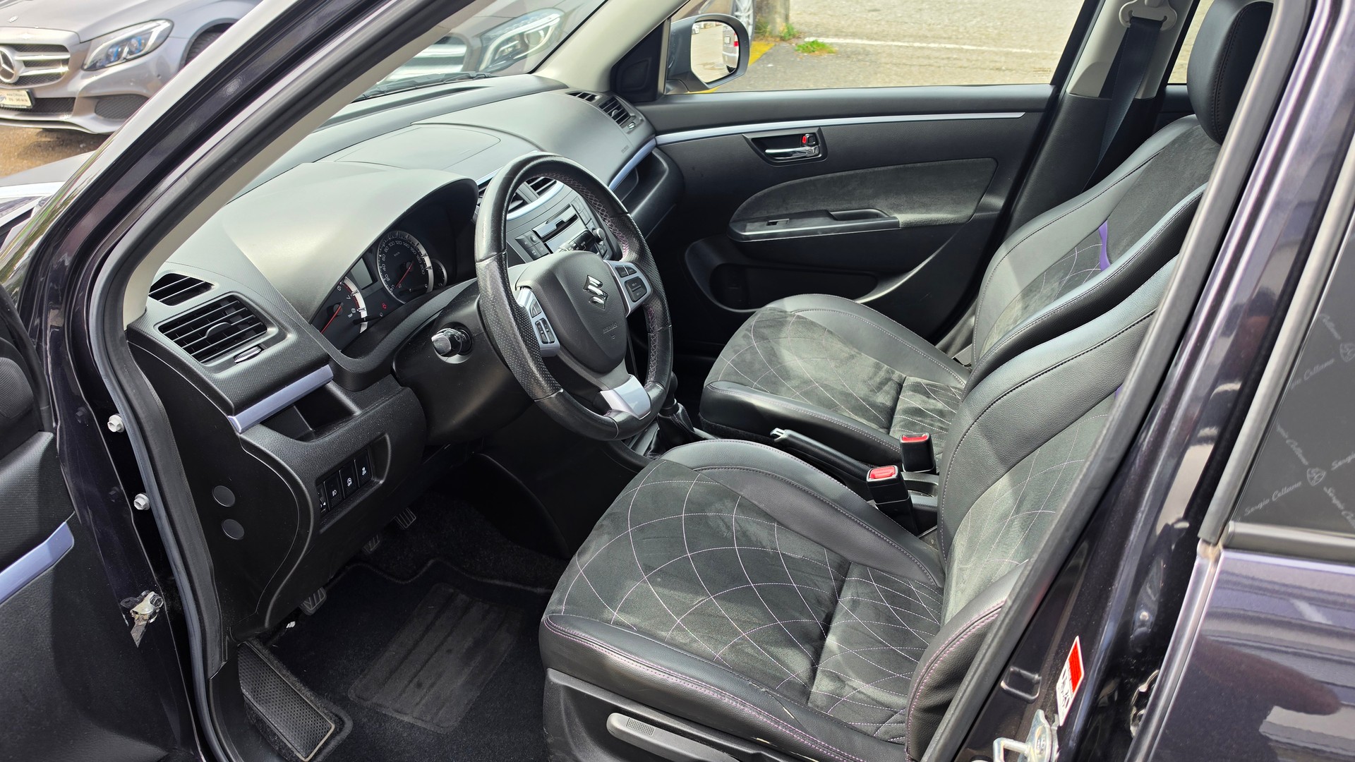SUZUKI Swift 1.2i 16V Sergio Cellano-image-15