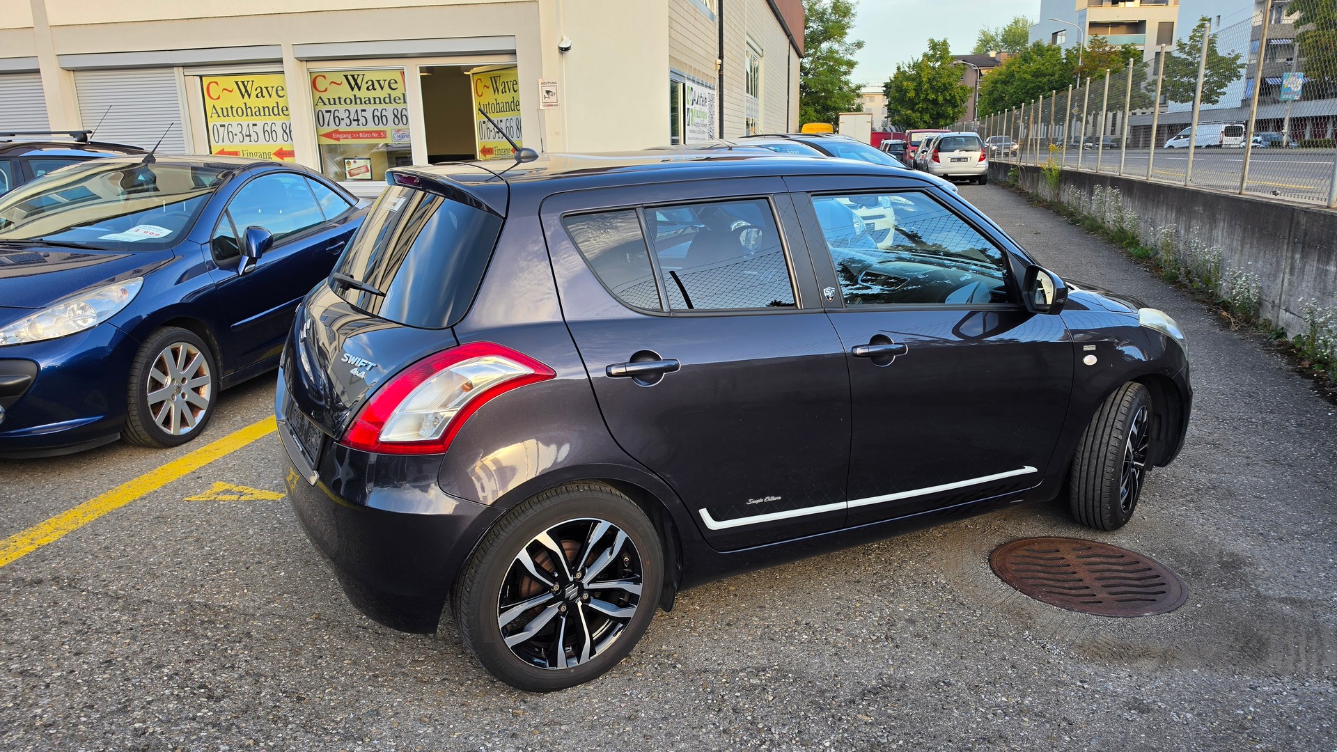 SUZUKI Swift 1.2i 16V Sergio Cellano-image-7