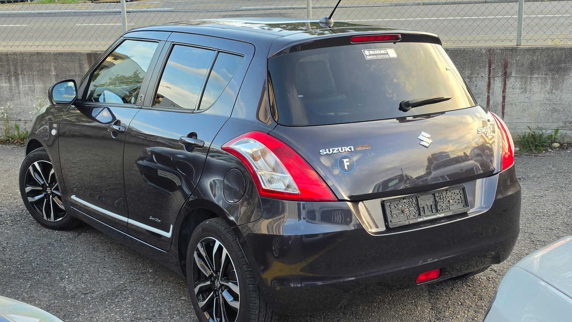 SUZUKI Swift 1.2i 16V Sergio Cellano-image-9