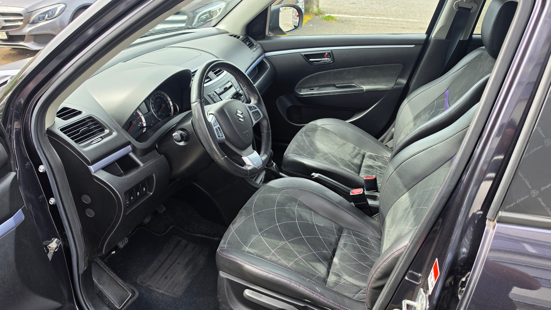 SUZUKI Swift 1.2i 16V Sergio Cellano-image-17