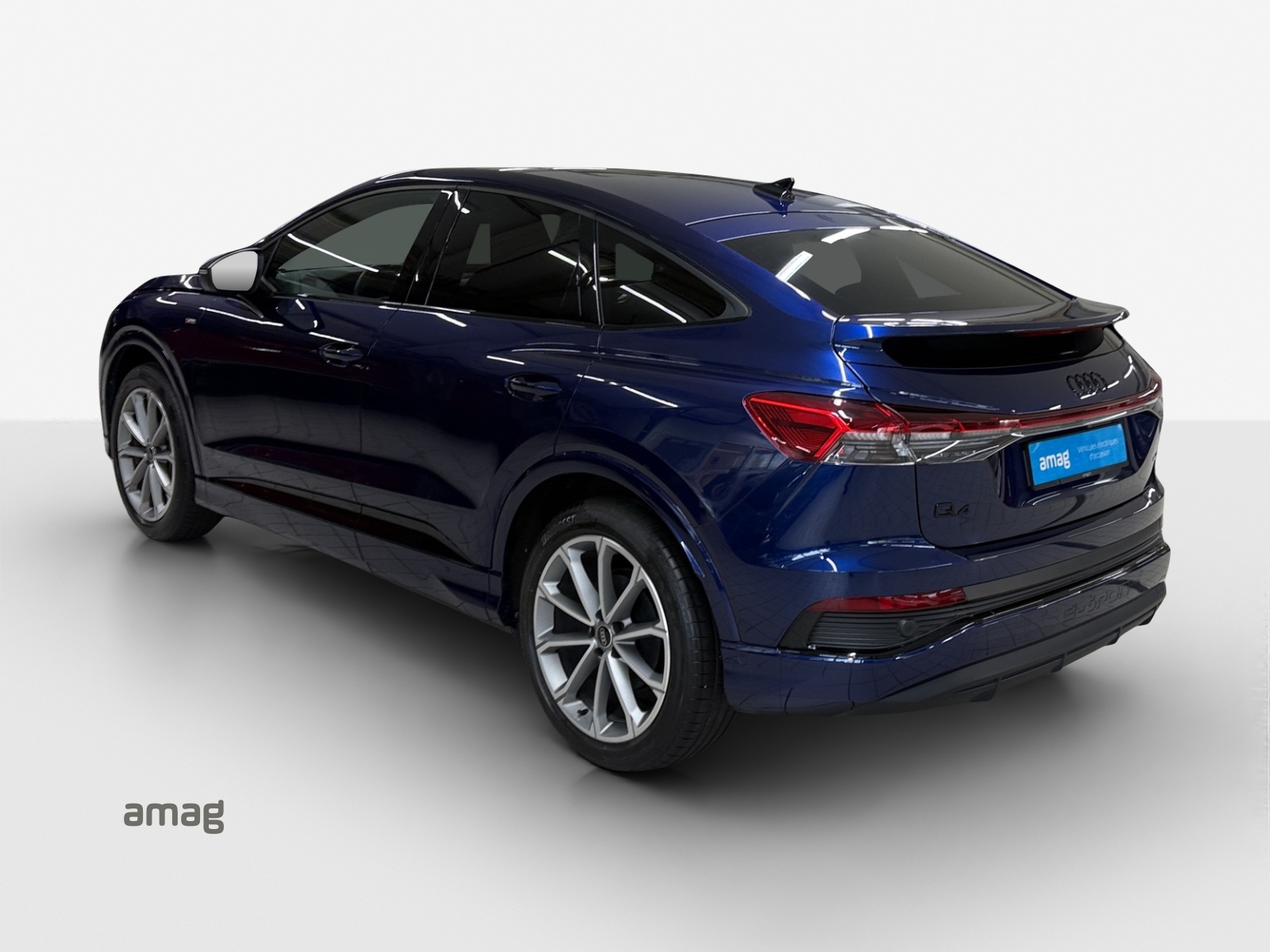 AUDI Q4 Sportback e-tron 50 quattro-image-2