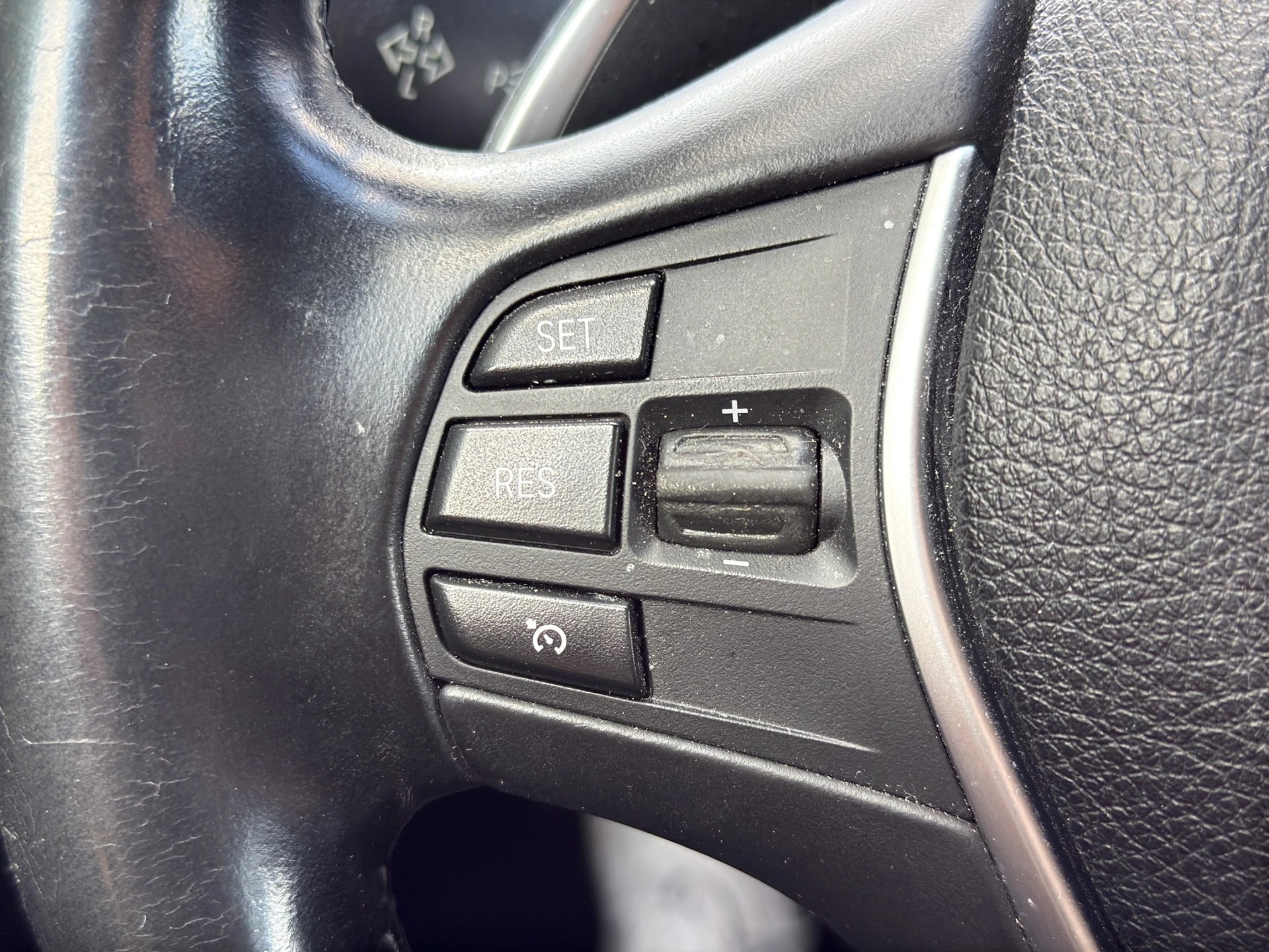 BMW M135i xDrive Steptronic-image-16