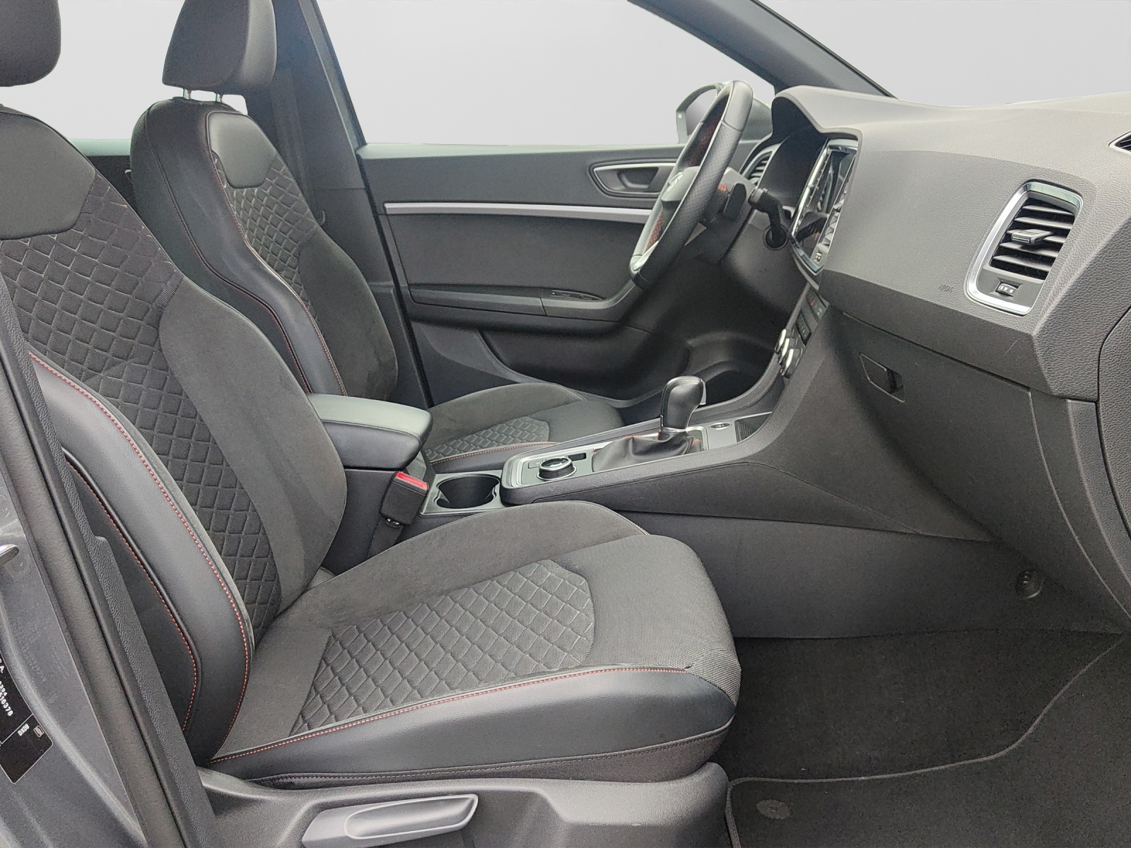 SEAT Ateca 1.5 TSI FR DSG-image-4