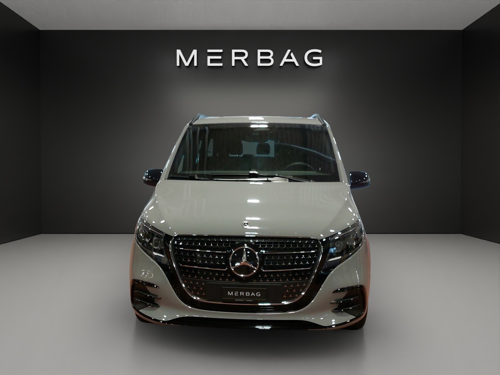 MERCEDES-BENZ V 300 d lang 4Matic Swiss Edition 9G-Tronic-image-5