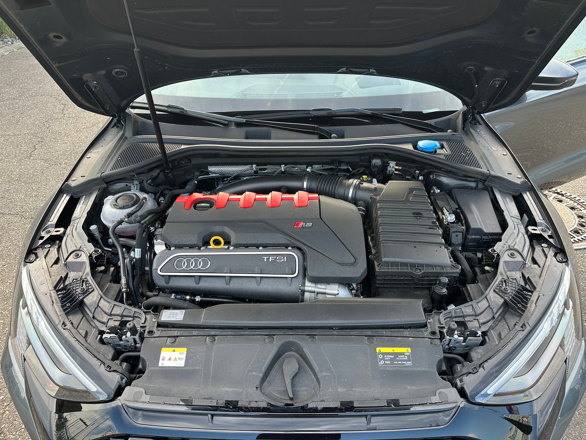 AUDI 2.5 TFSI quattro S-Tronic-image-4