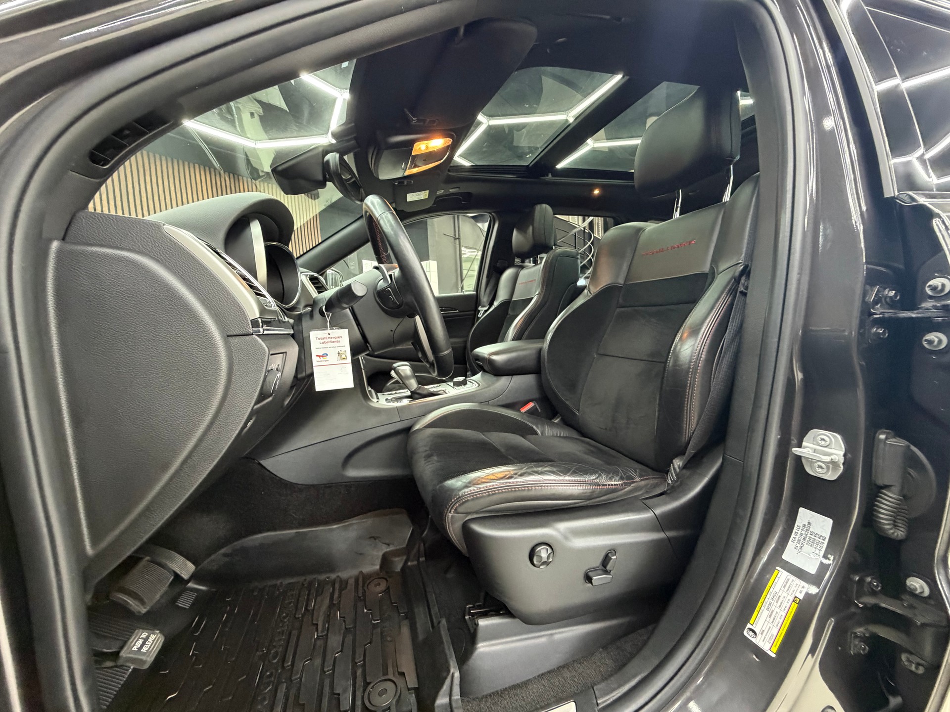 JEEP Grand Cherokee 3.0 CRD Trailhawk Automatic-image-10