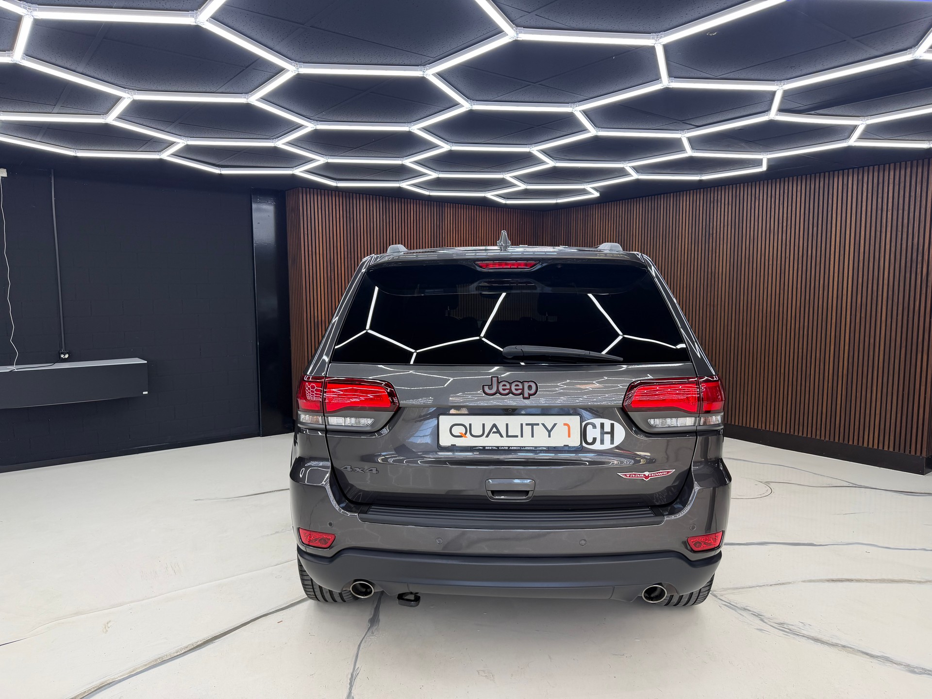 JEEP Grand Cherokee 3.0 CRD Trailhawk Automatic-image-7
