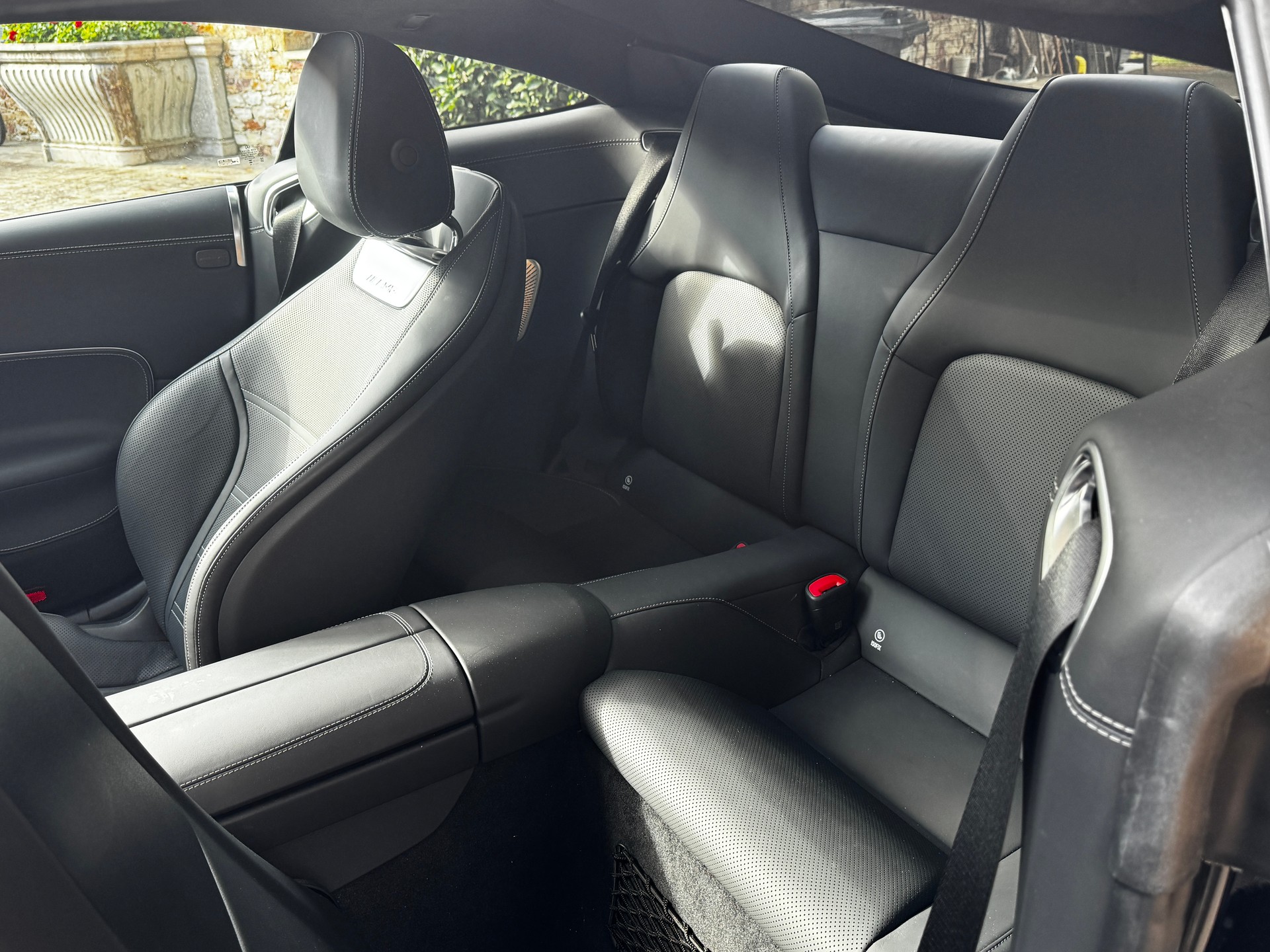 MERCEDES-BENZ AMG GT 63 4Matic+ Executive Edition-image-9