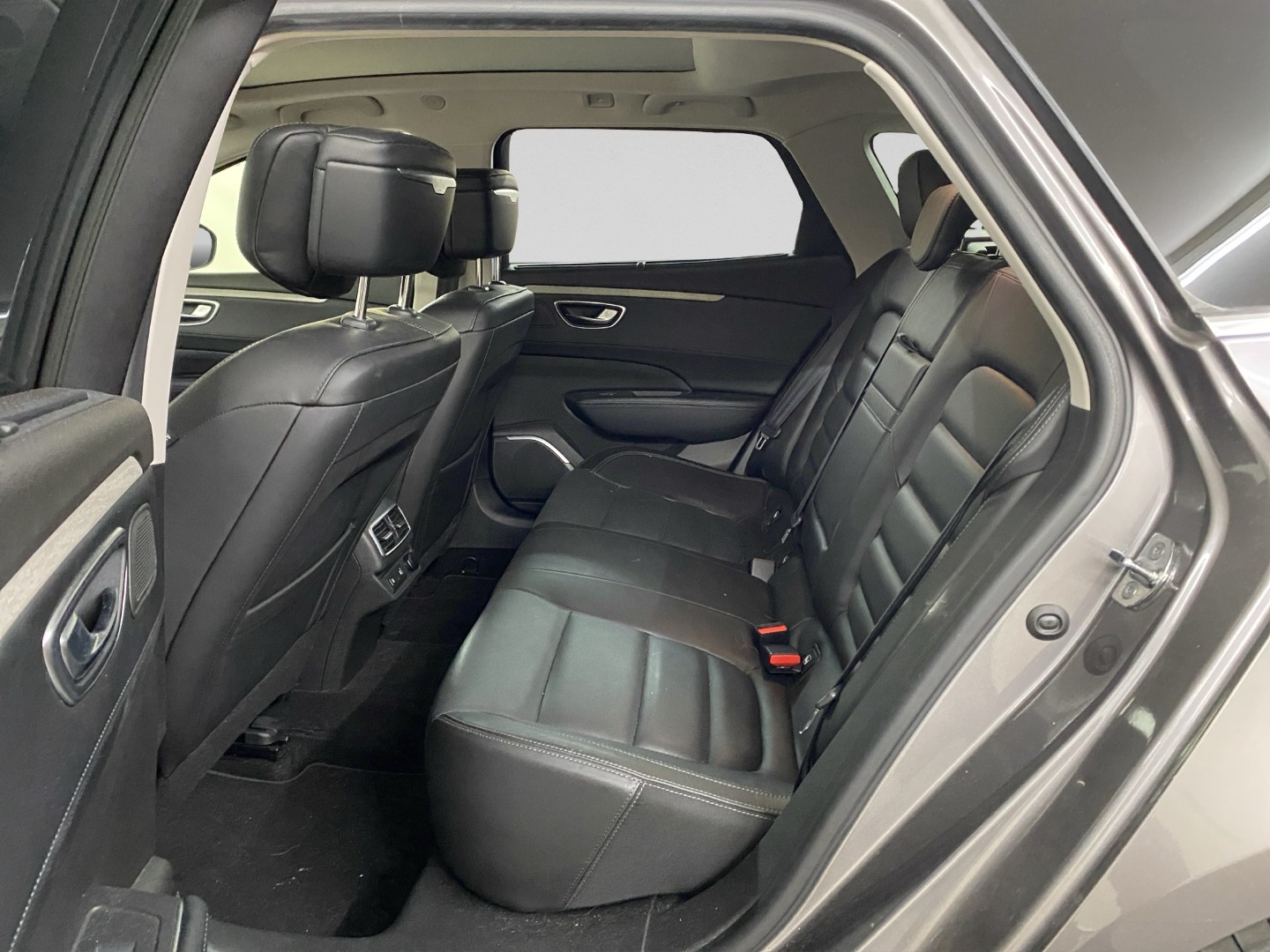 RENAULT Talisman Grandtour 1.8 TCe Initiale EDC-image-13
