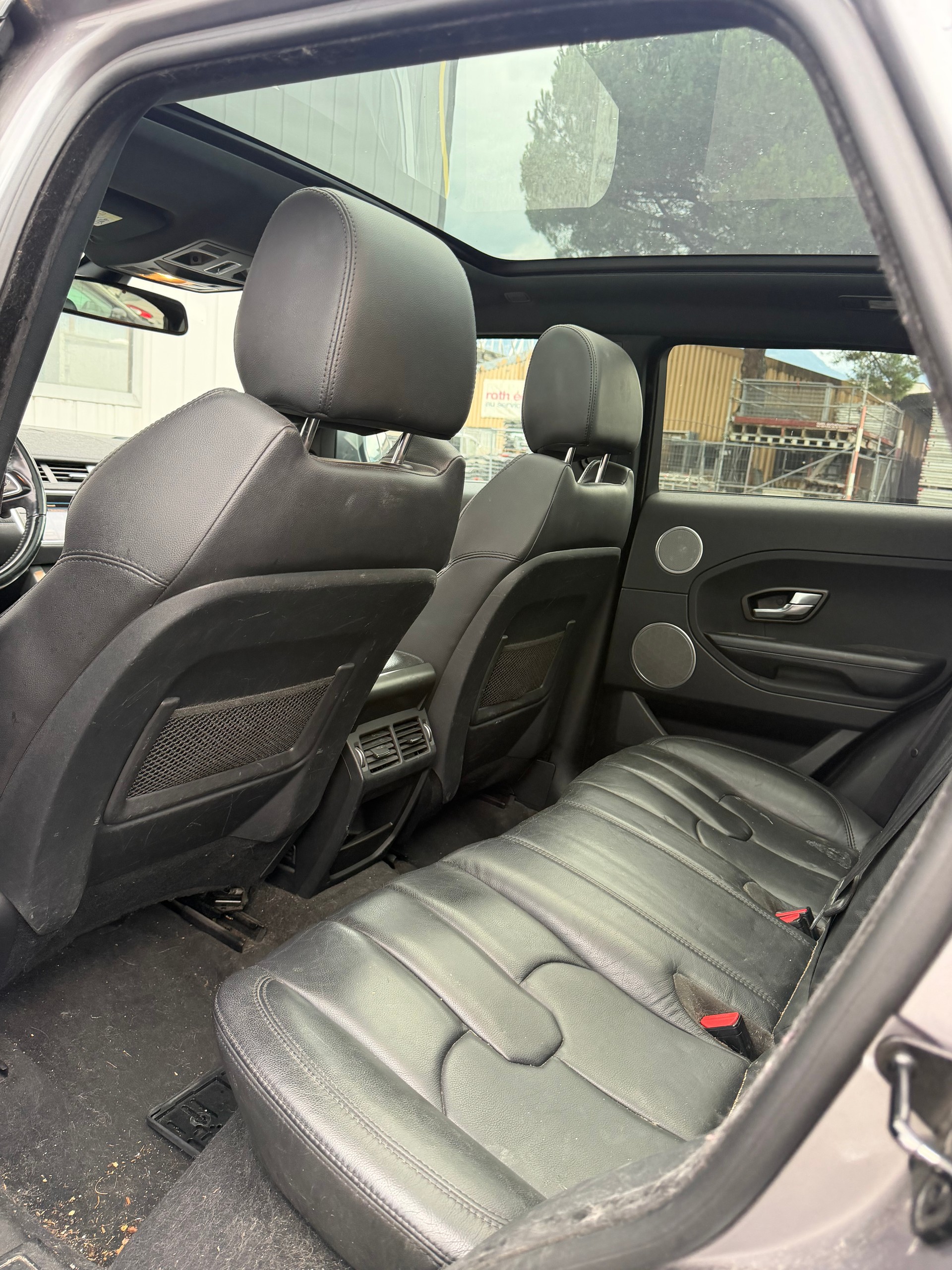 LAND ROVER Range Rover Evoque 2.0 Si4 Prestige AT6-image-6