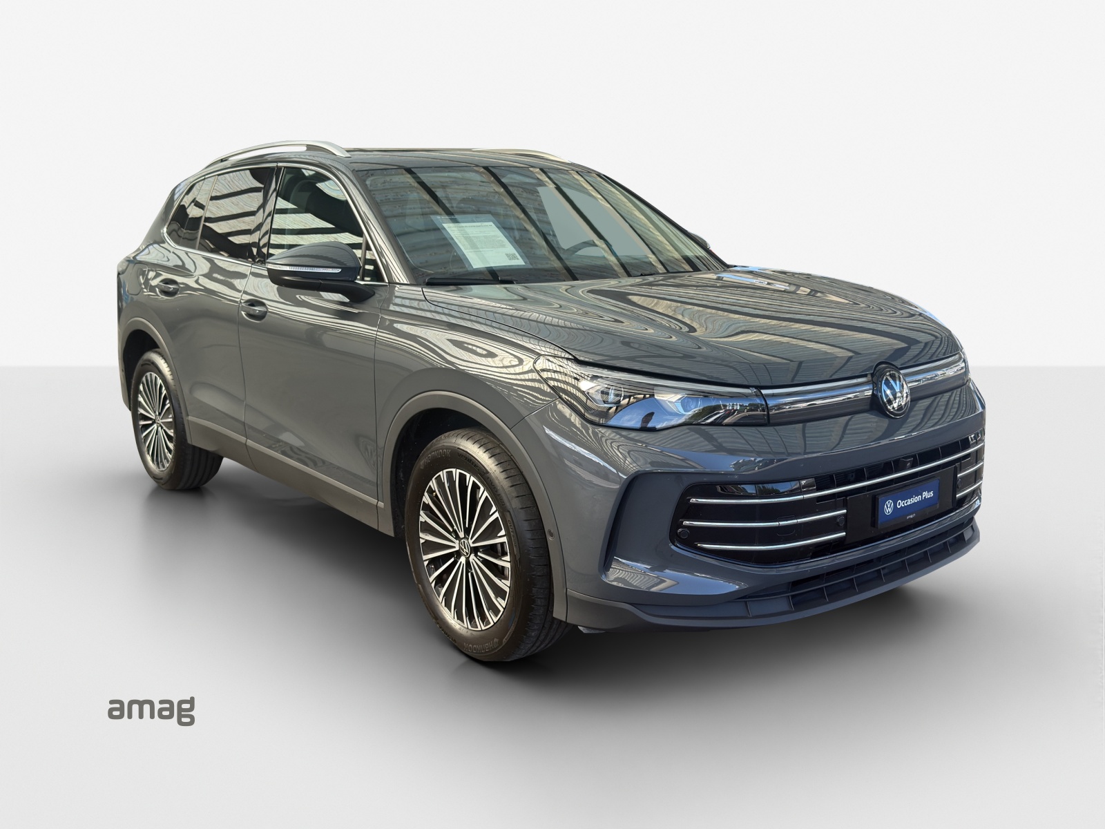 VW Tiguan 2.0 TSI DSG Elegance 4Motion-image-5