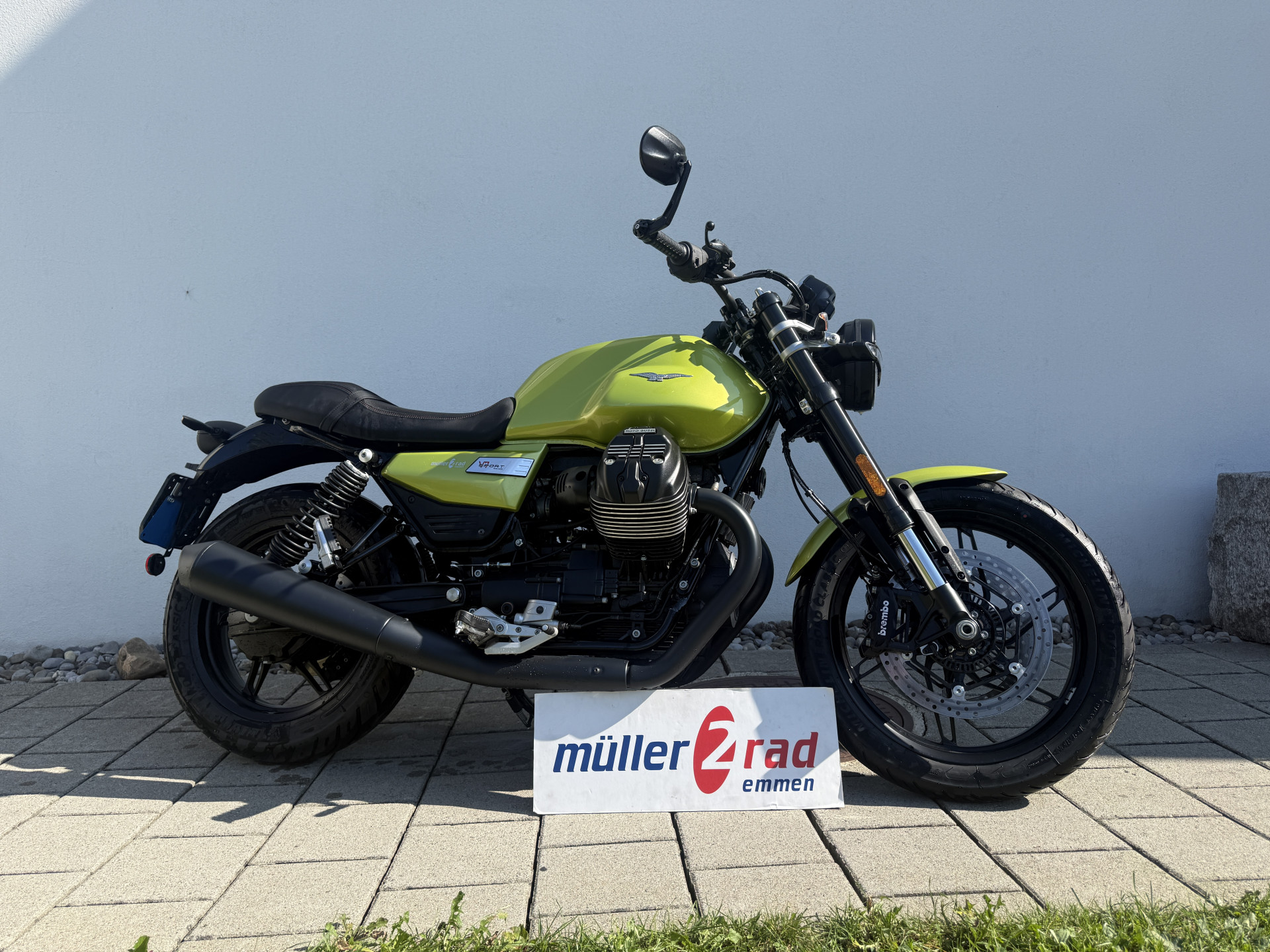 MOTO GUZZI V7 850 Sport