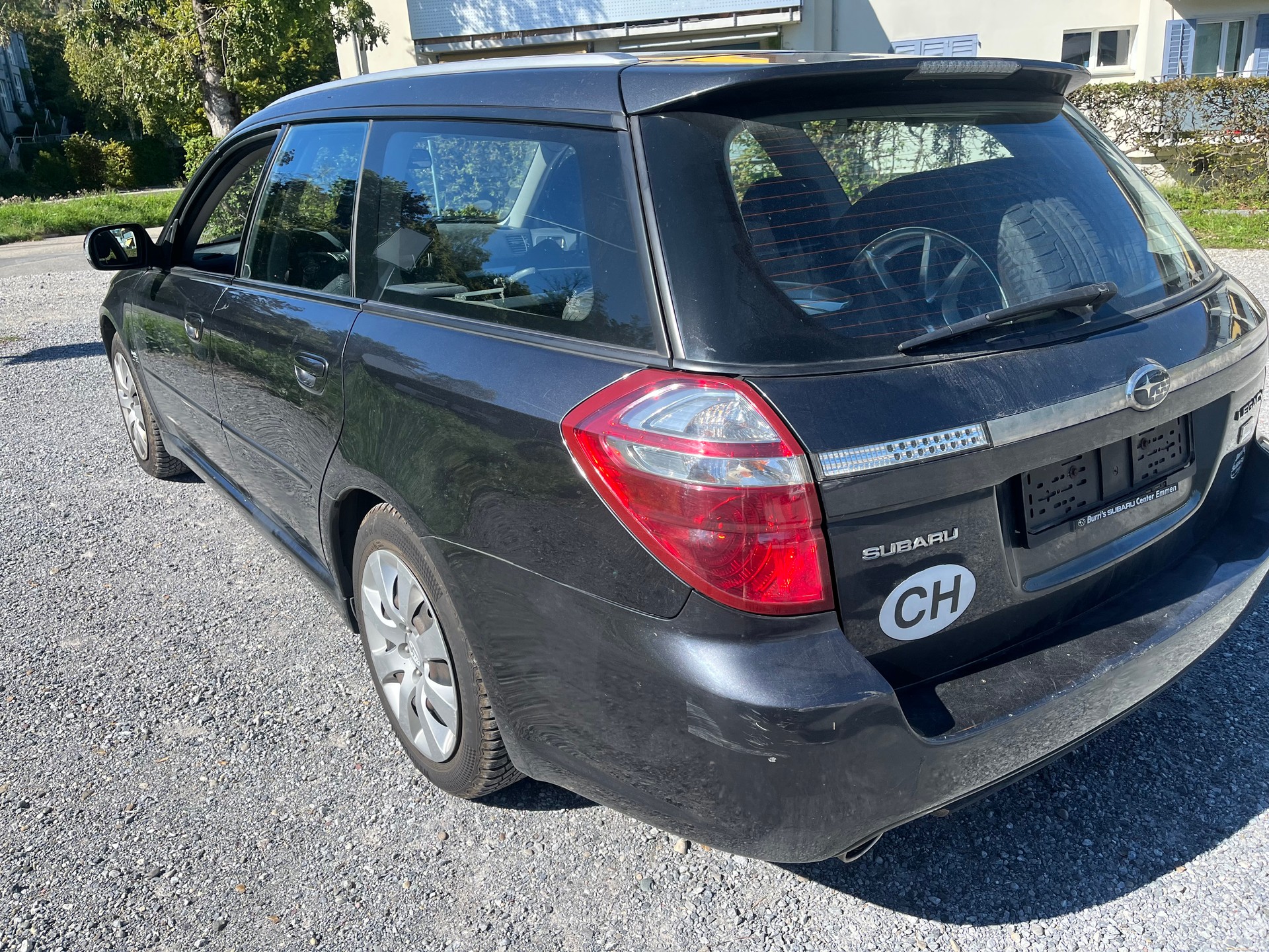 SUBARU Legacy 2.0D AWD Swiss-image-3