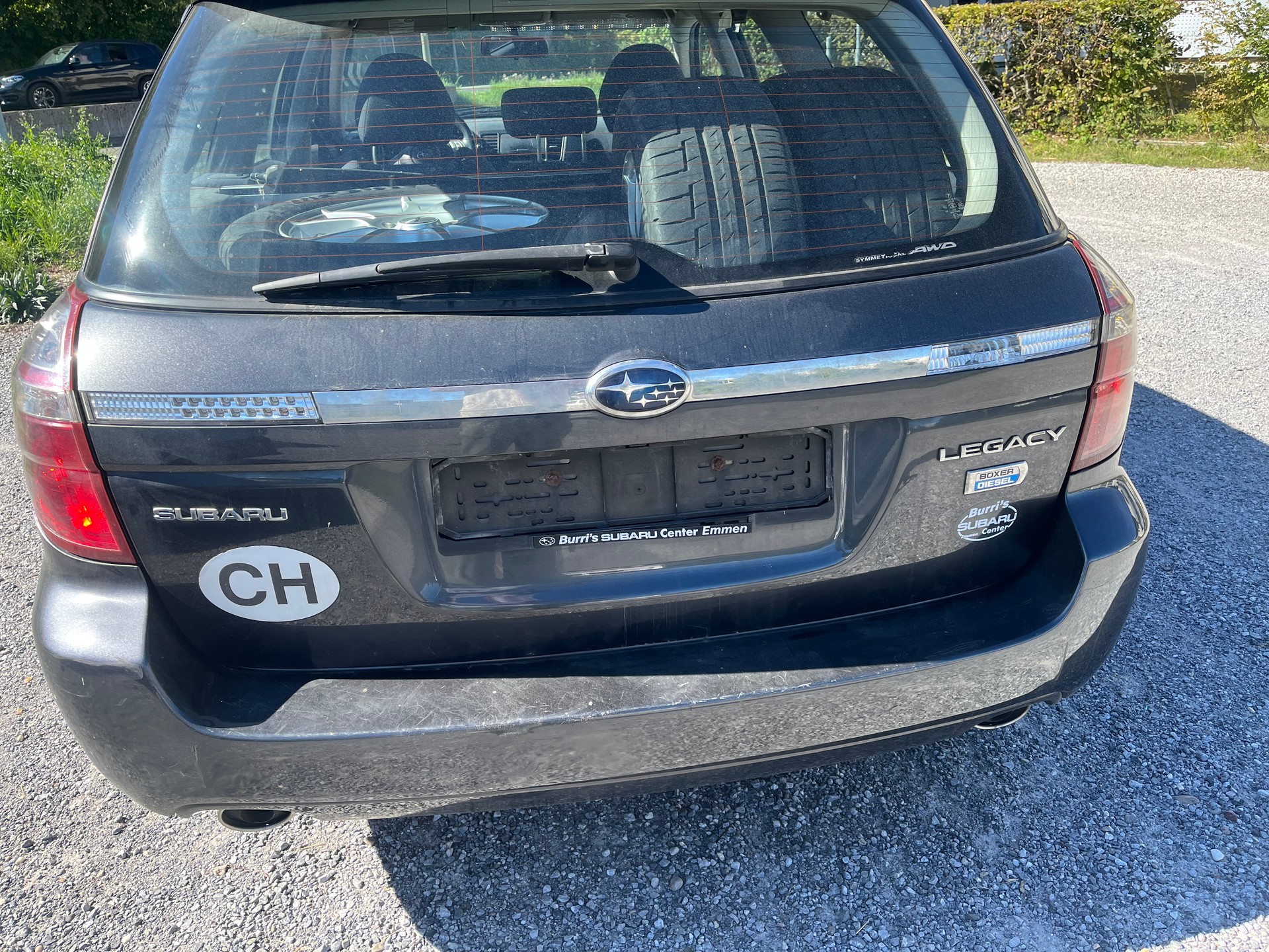 SUBARU Legacy 2.0D AWD Swiss-image-2