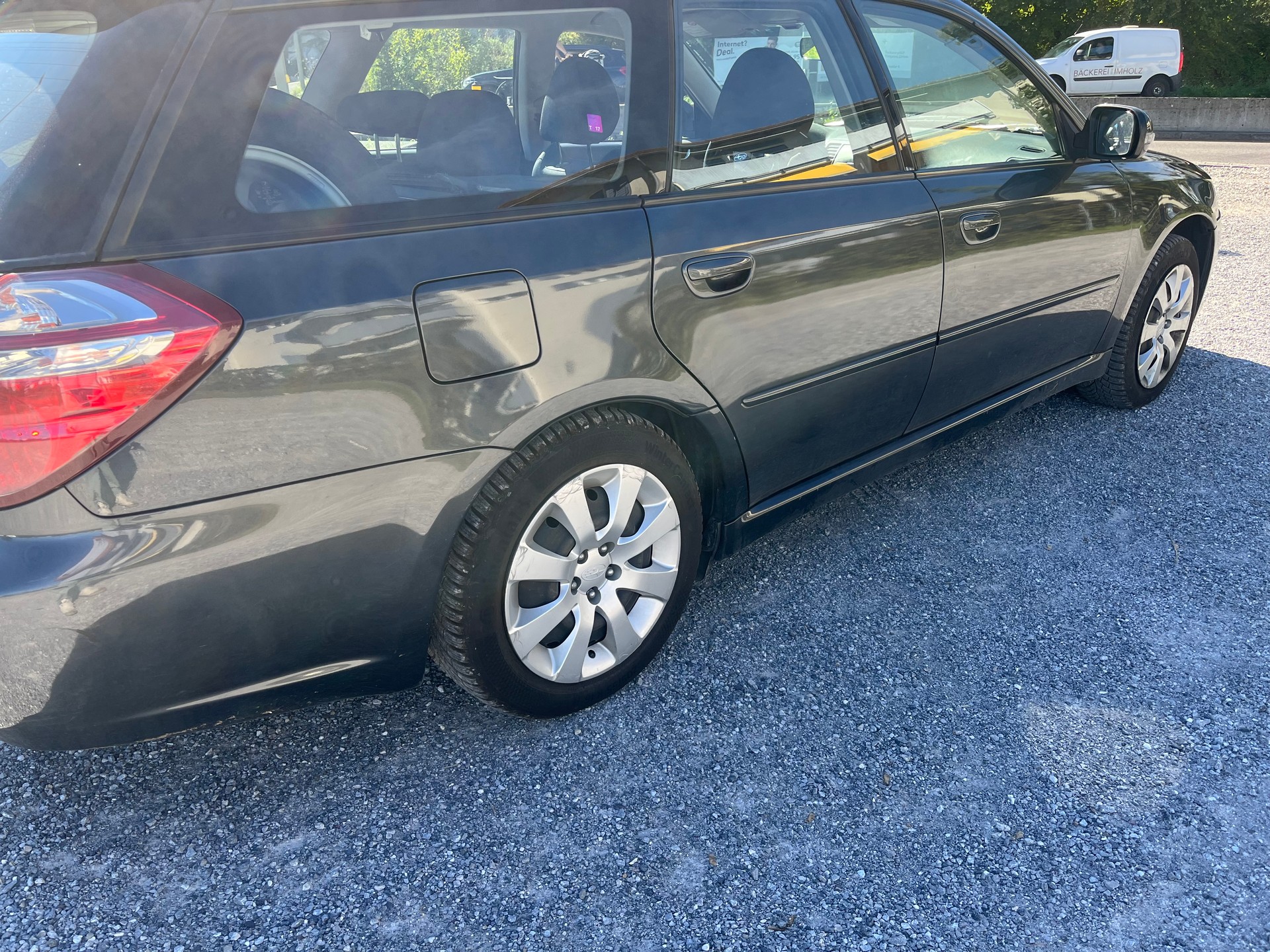 SUBARU Legacy 2.0D AWD Swiss-image-5